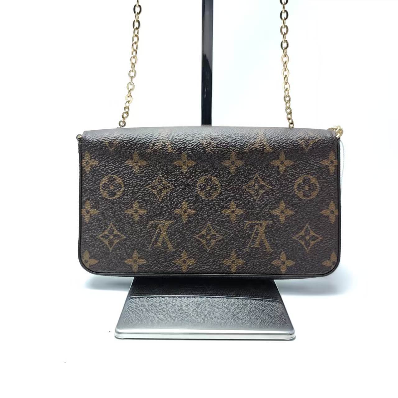 【*Shipped from: China*】LOUIS VUITTON Pochette Accessoires PU Shoulder Bag — view 2