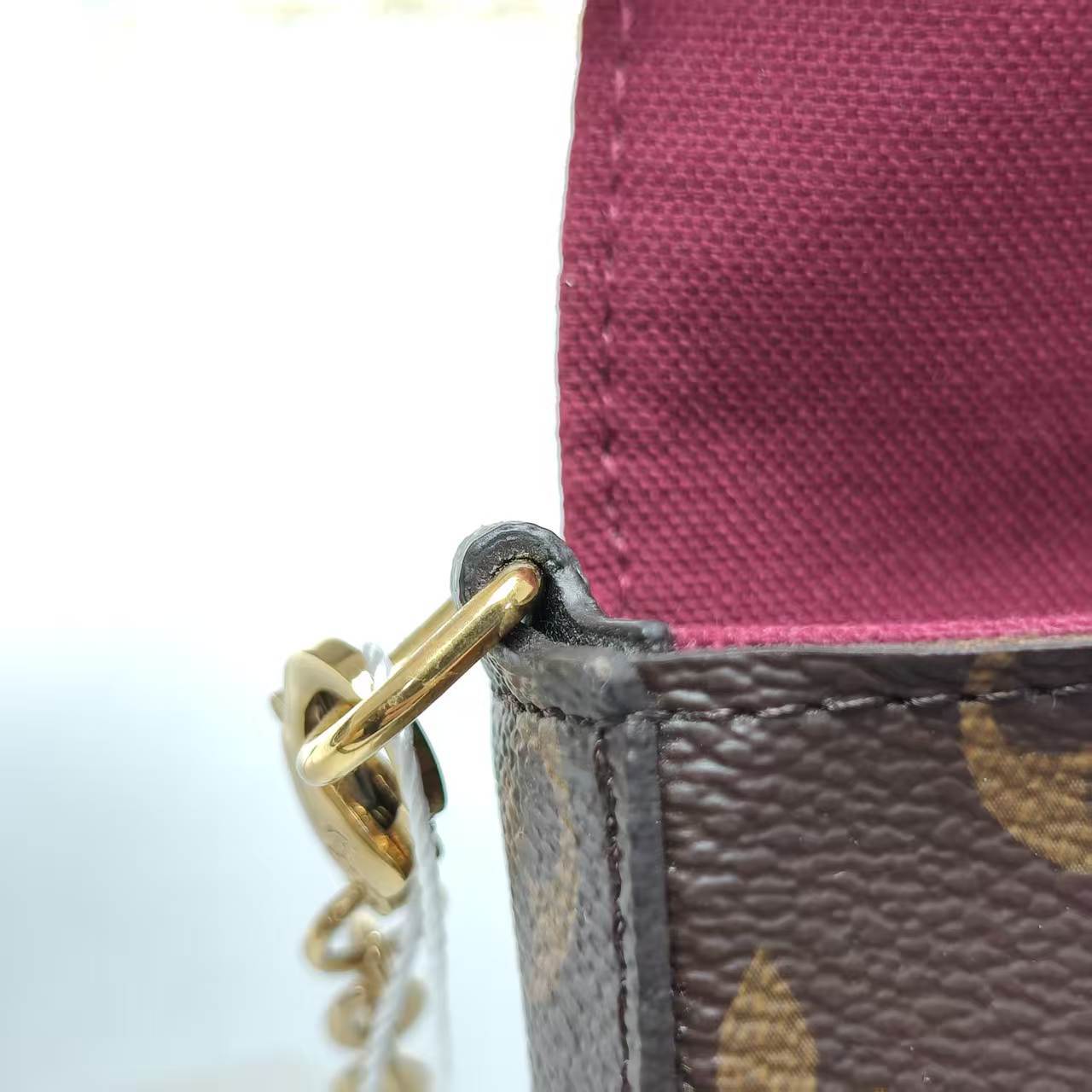 【*Shipped from: China*】LOUIS VUITTON Pochette Accessoires PU Shoulder Bag — view 8