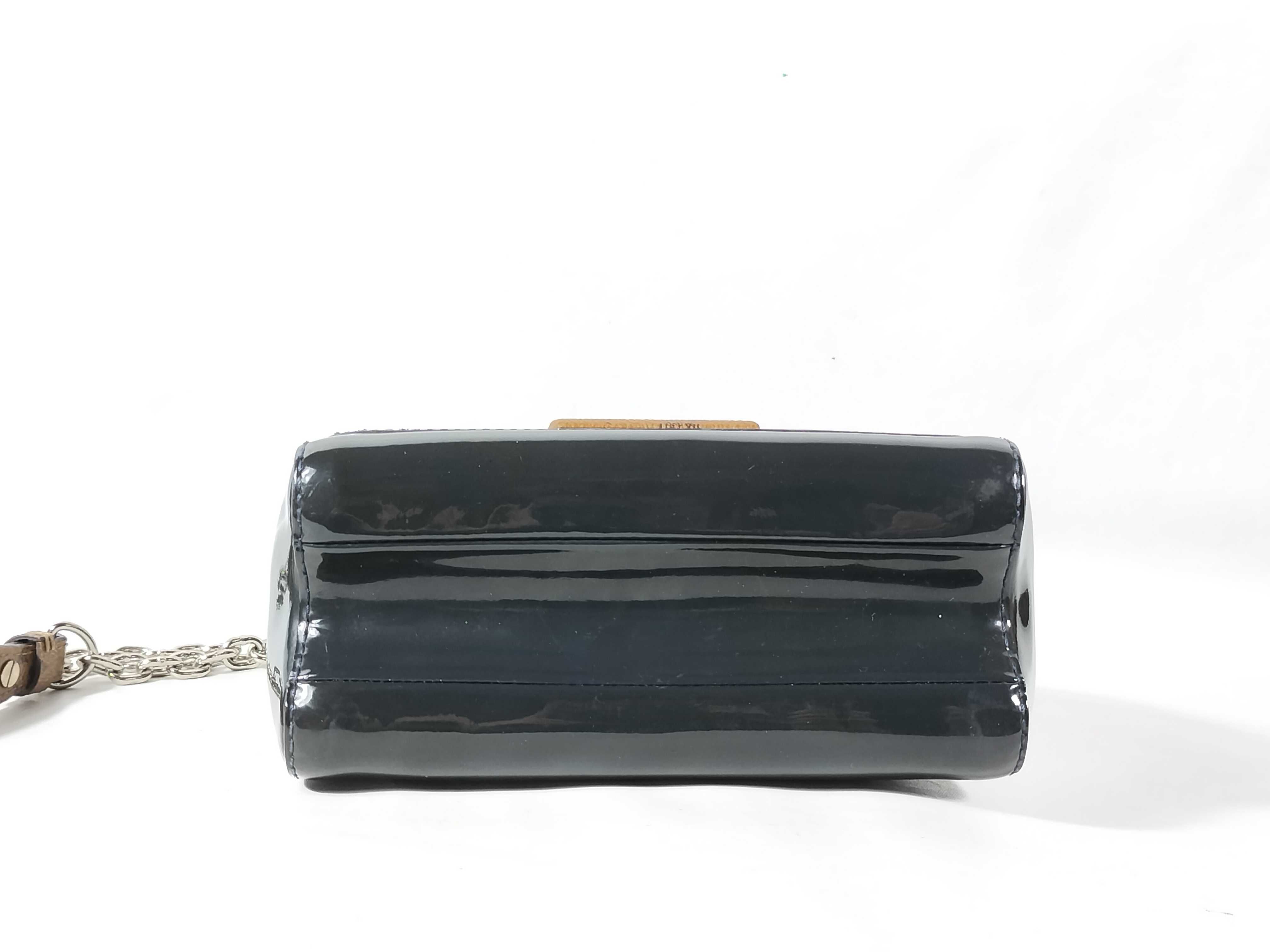 LV Twist PM Shoulder Bag — view 6