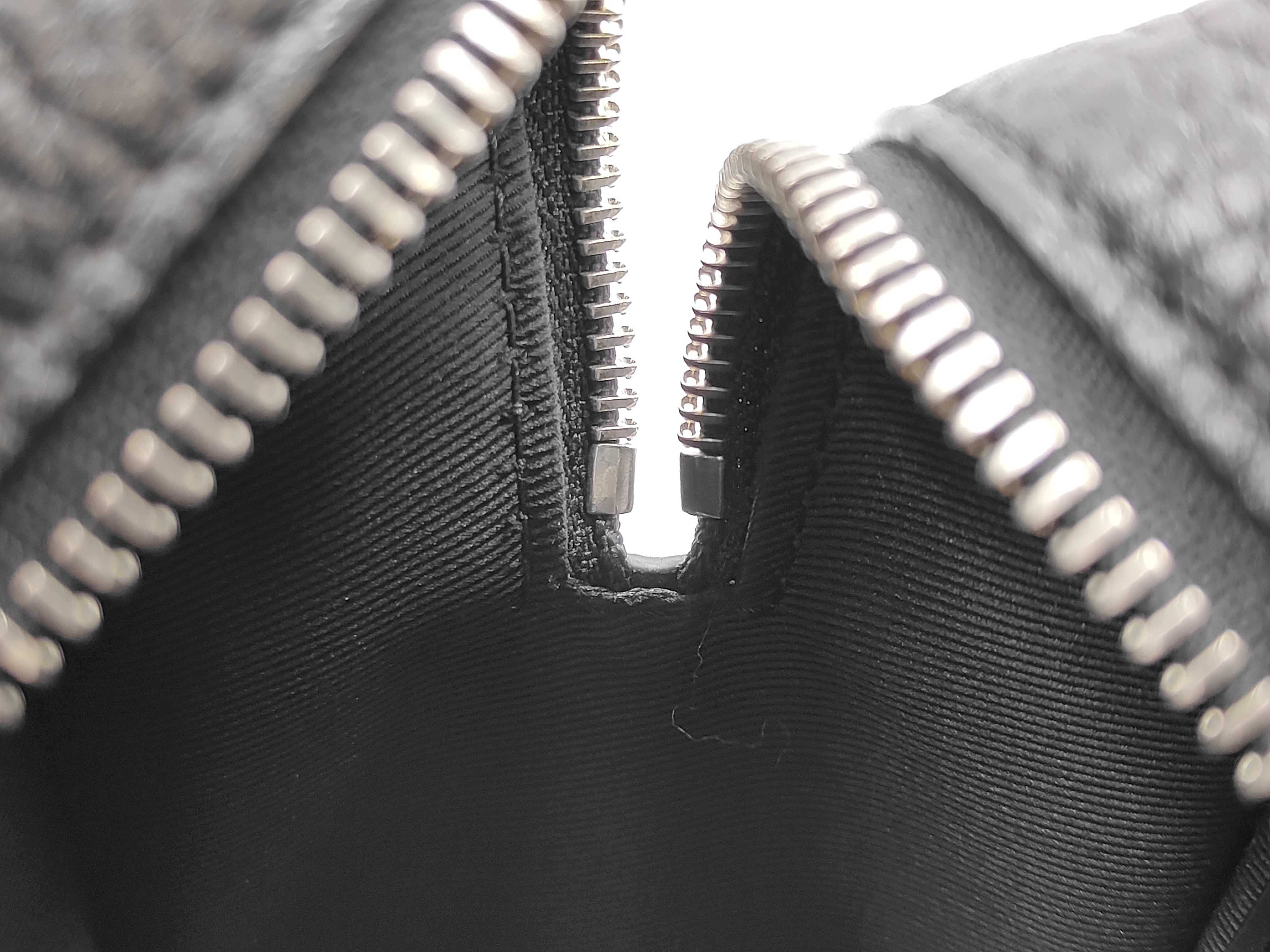 Monogram Shadow Vavin NV M57292 Bag — view 10