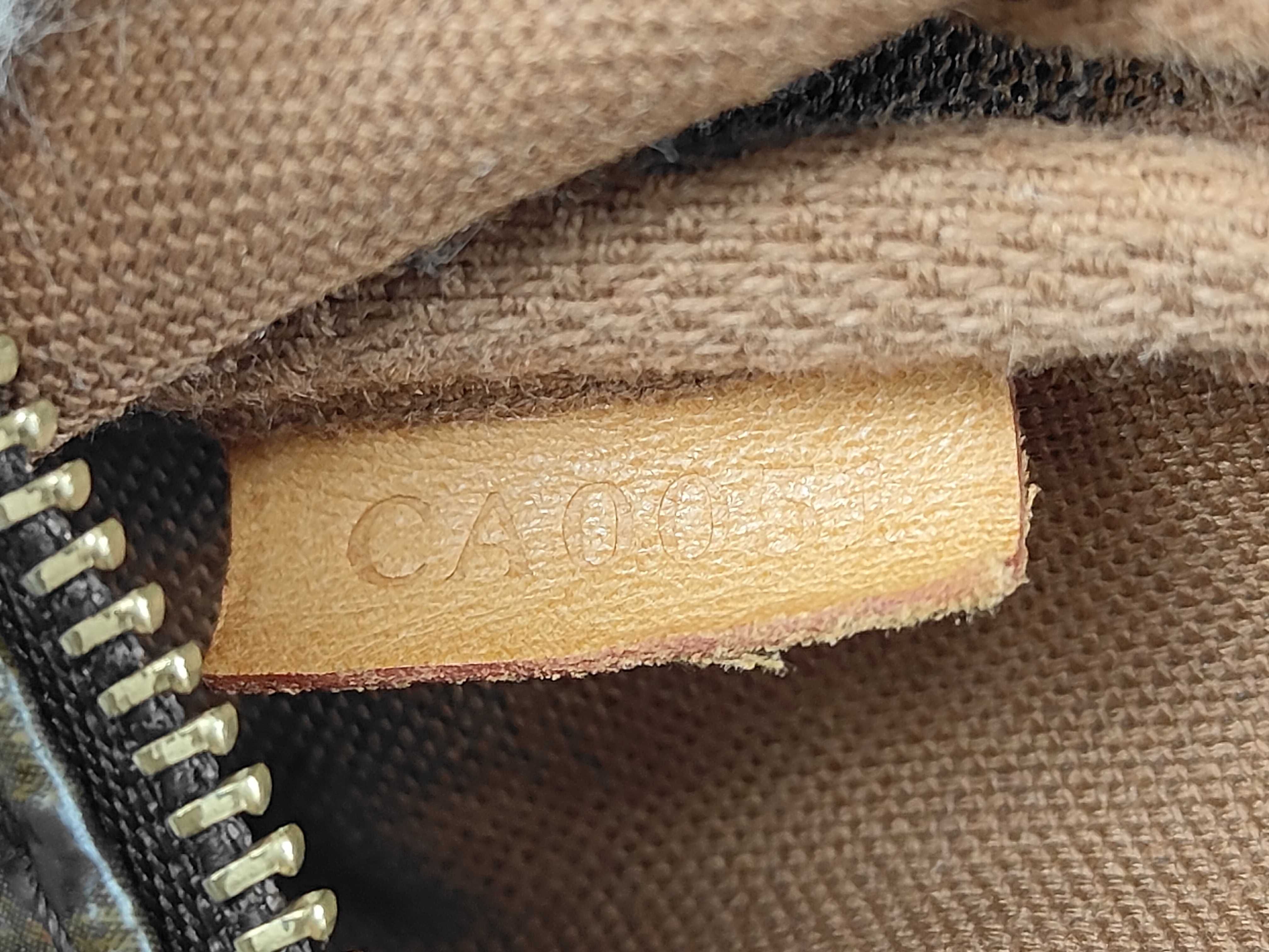 Monogram M40712 Pochette Accessoires Pouch — view 11