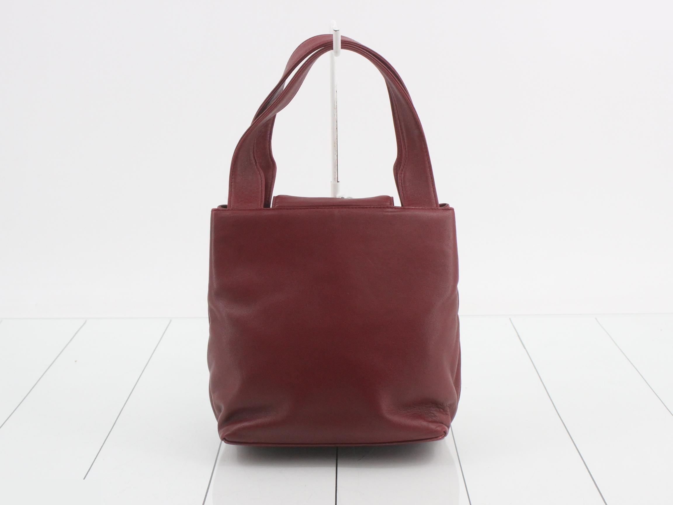 handbag — view 2