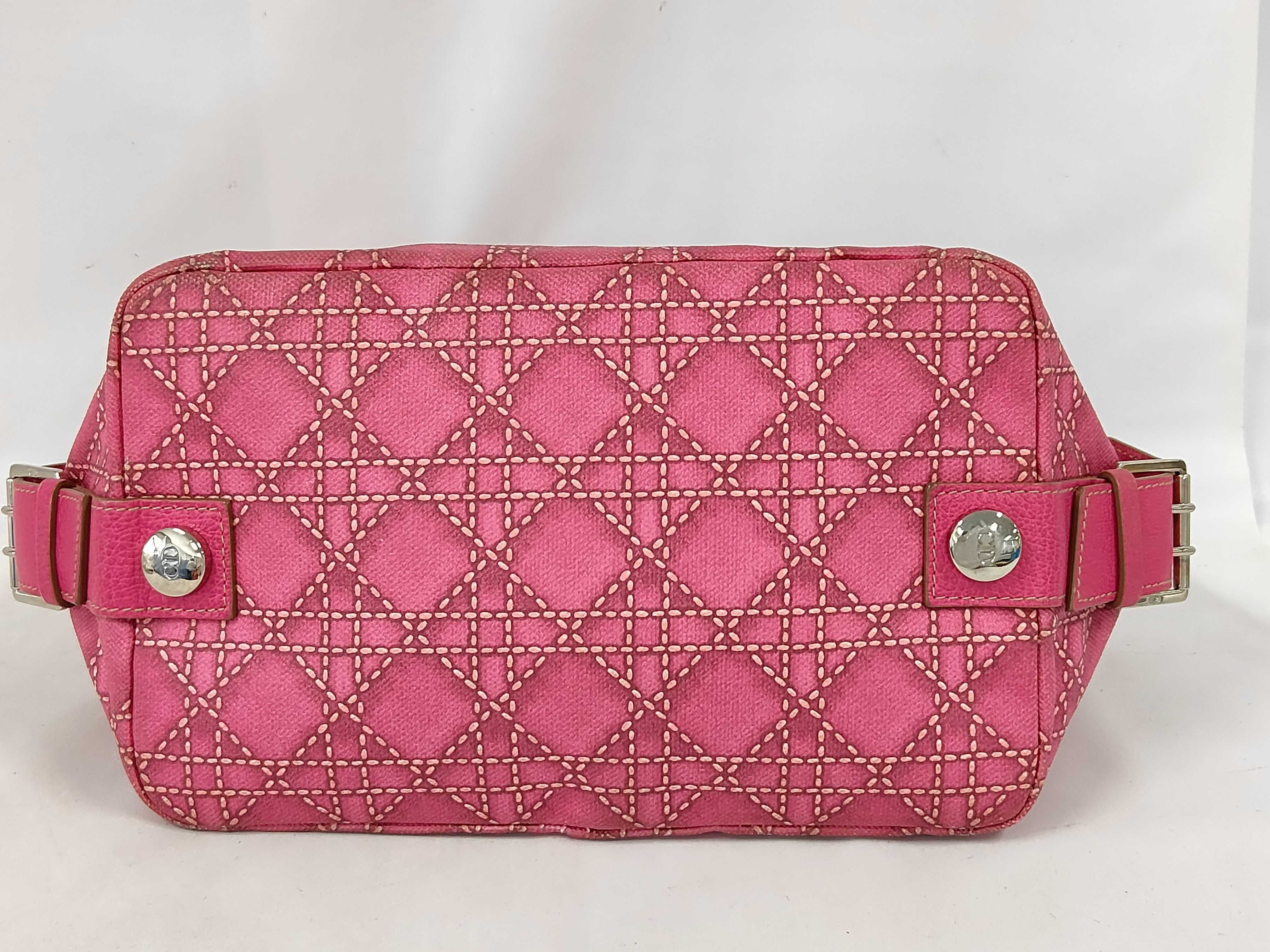 handbag — view 4