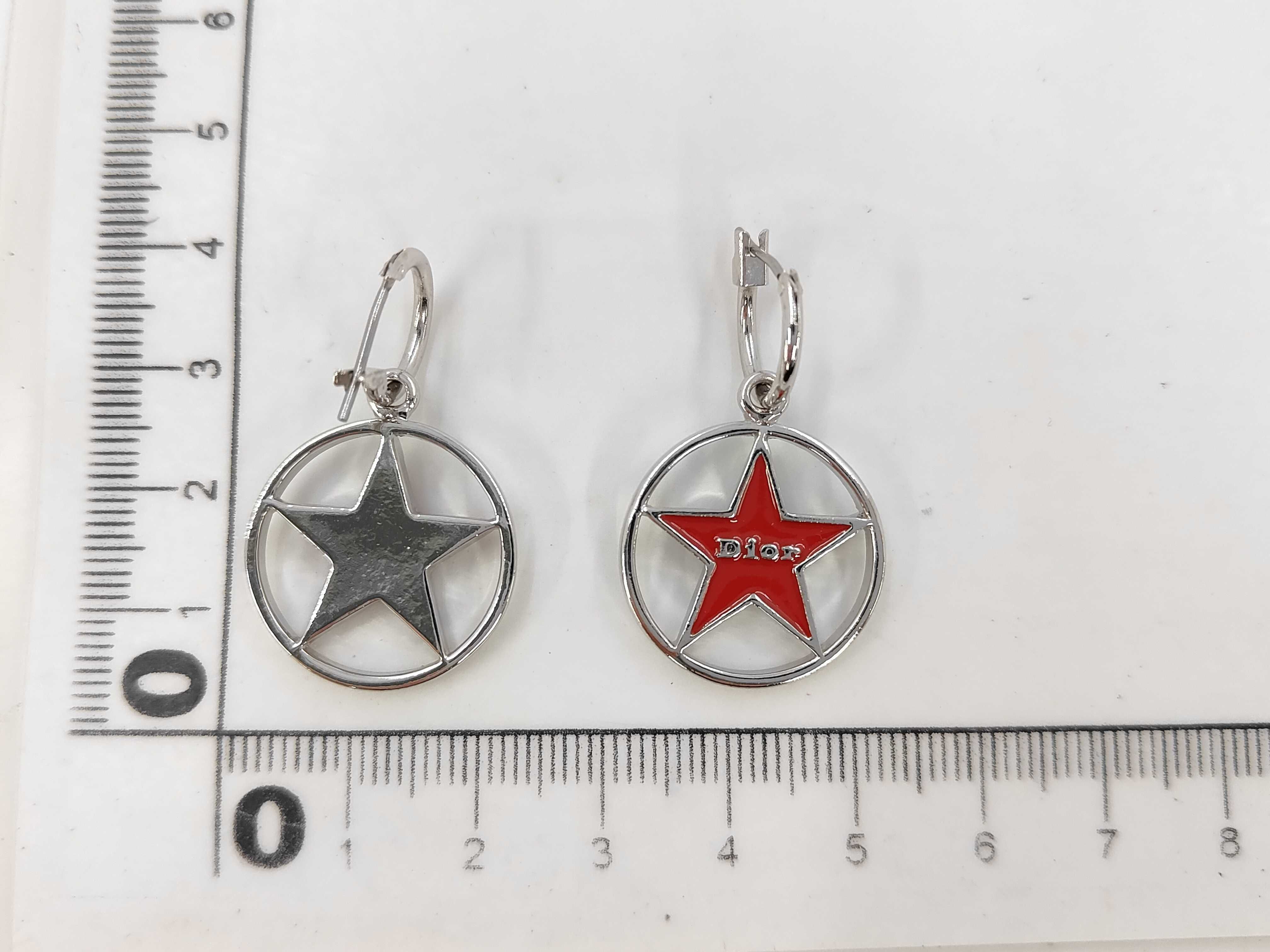 CD earrings vs. GP earrings — view 5