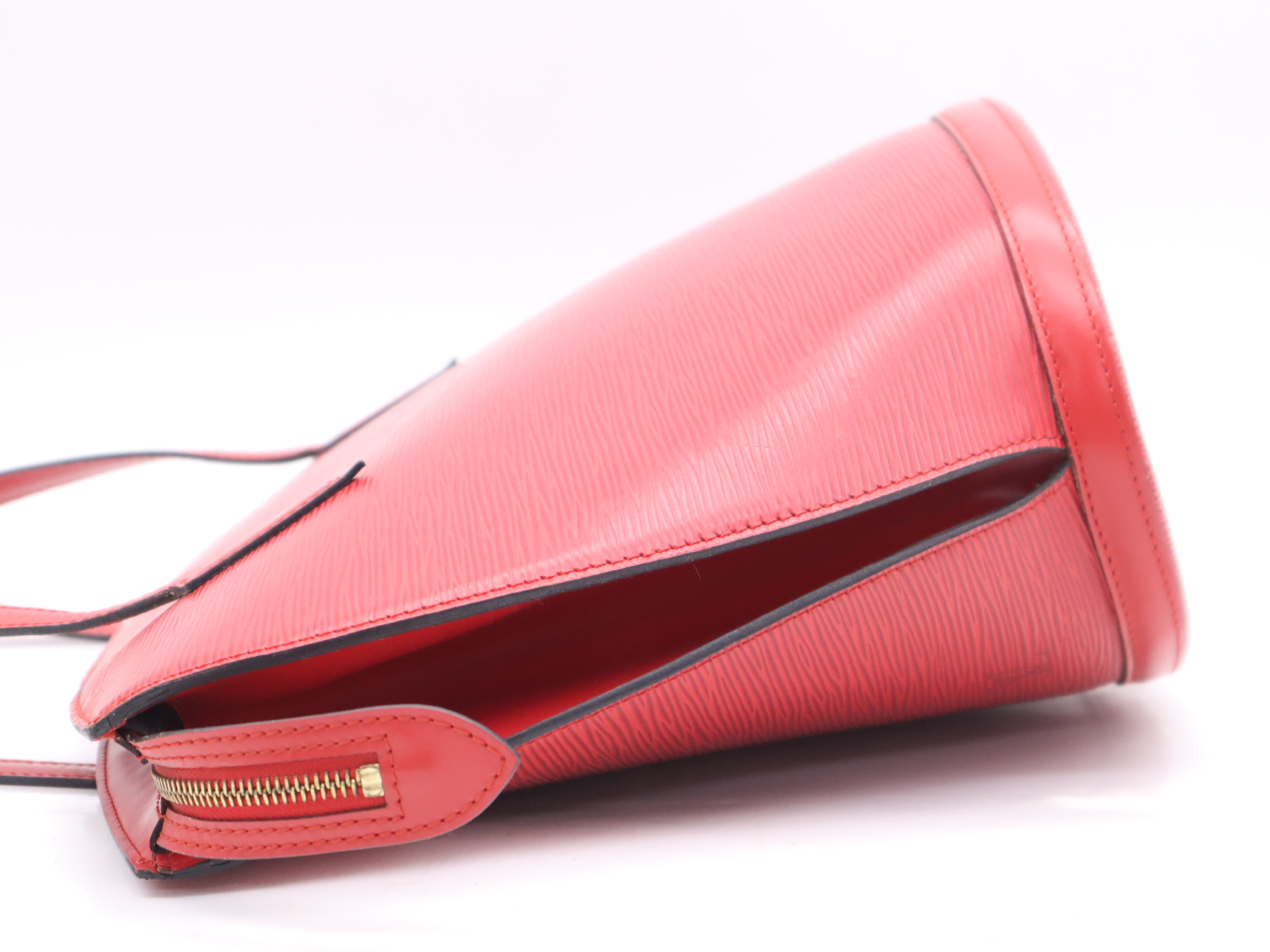 M52267 Epi Saint Jacques Shopping Castilian Red Tote Bag — view 3