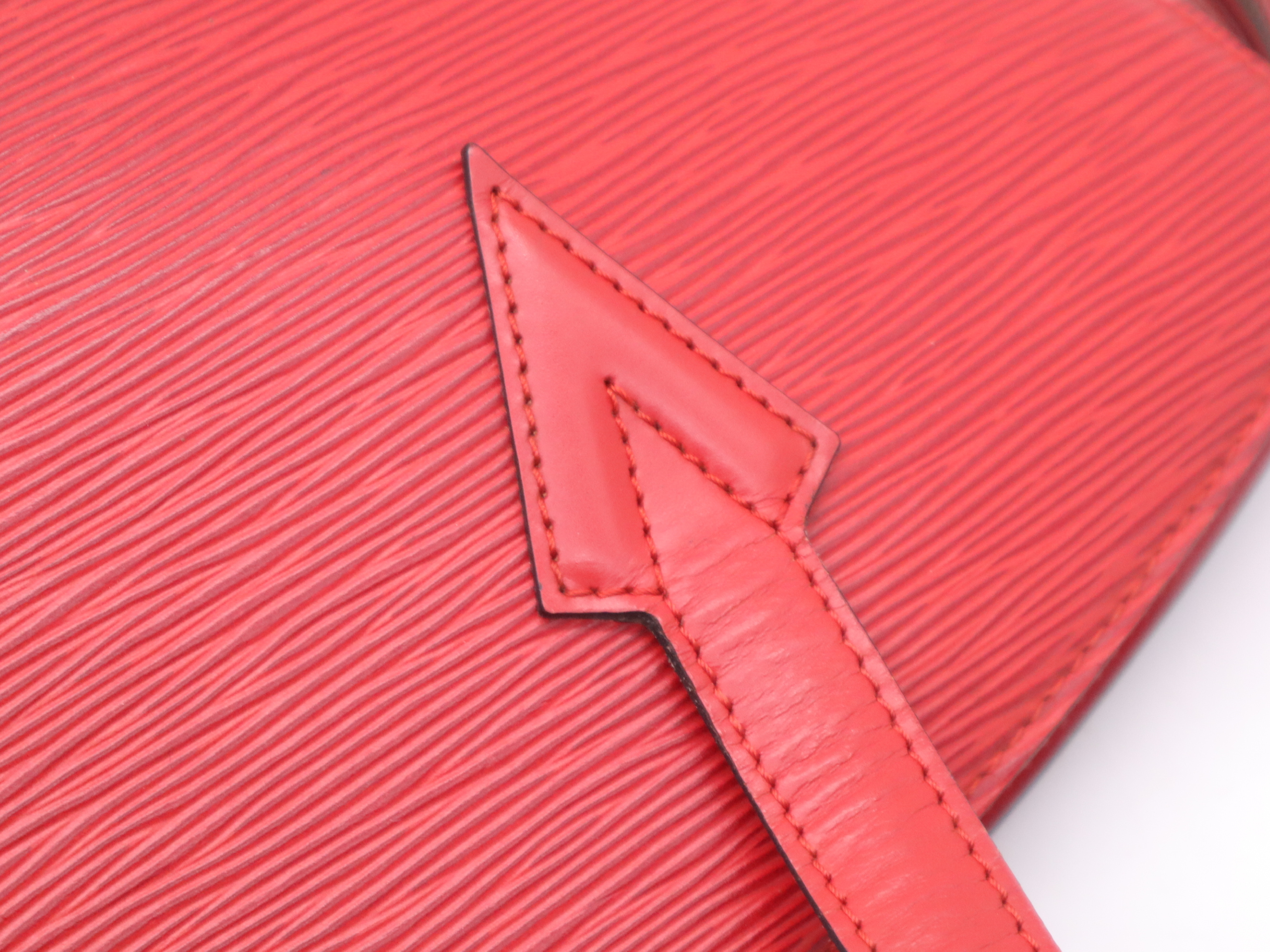 M52267 Epi Saint Jacques Shopping Castilian Red Tote Bag — view 8