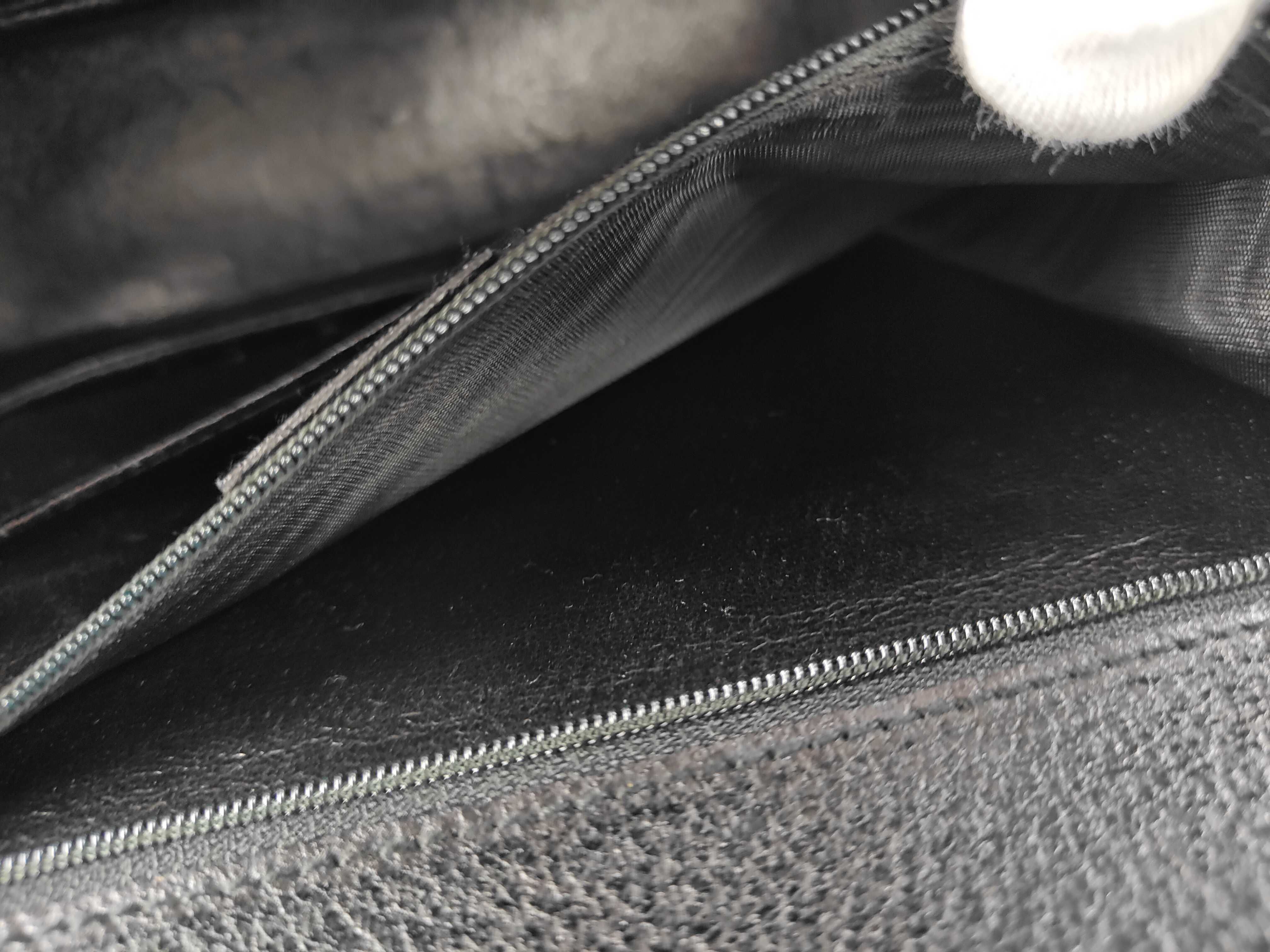 Bamboo Leather Turnlock Handbag 2-Way Black Handbag — view 13