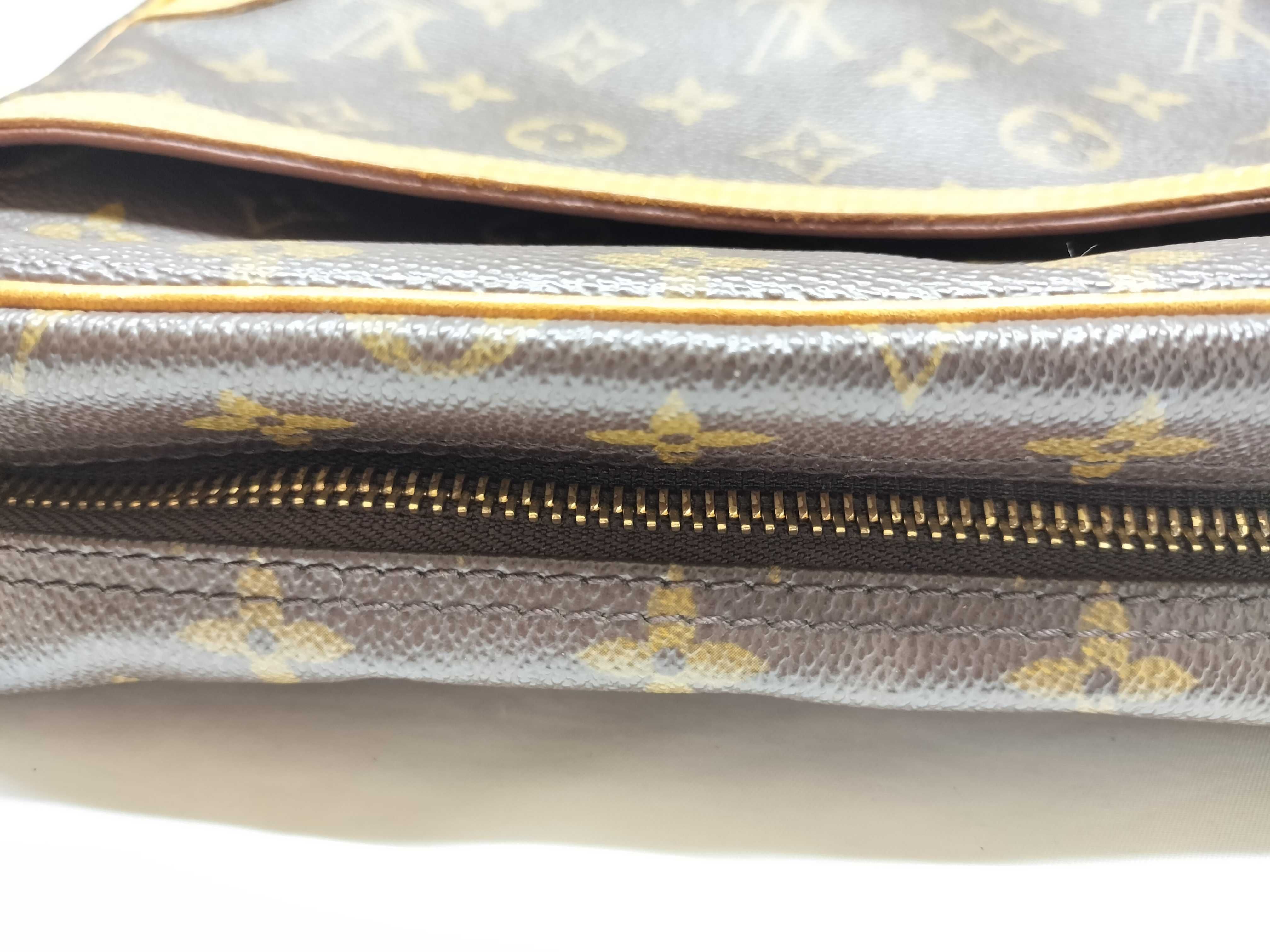 Monogram Trocadero 27 M51274 Quick Check Shoulder Bag — view 11