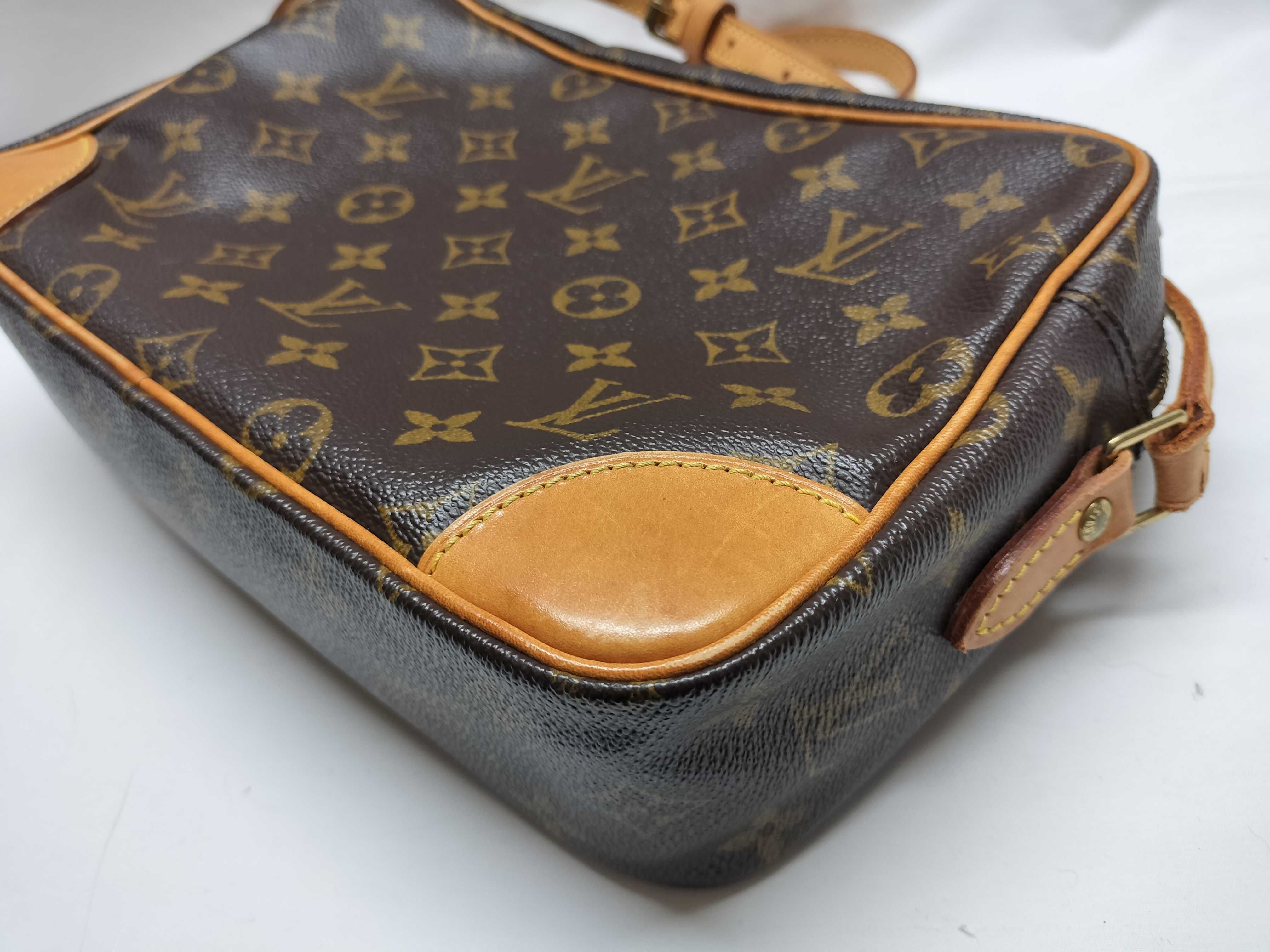 Monogram Trocadero 27 M51274 Quick Check Shoulder Bag — view 4
