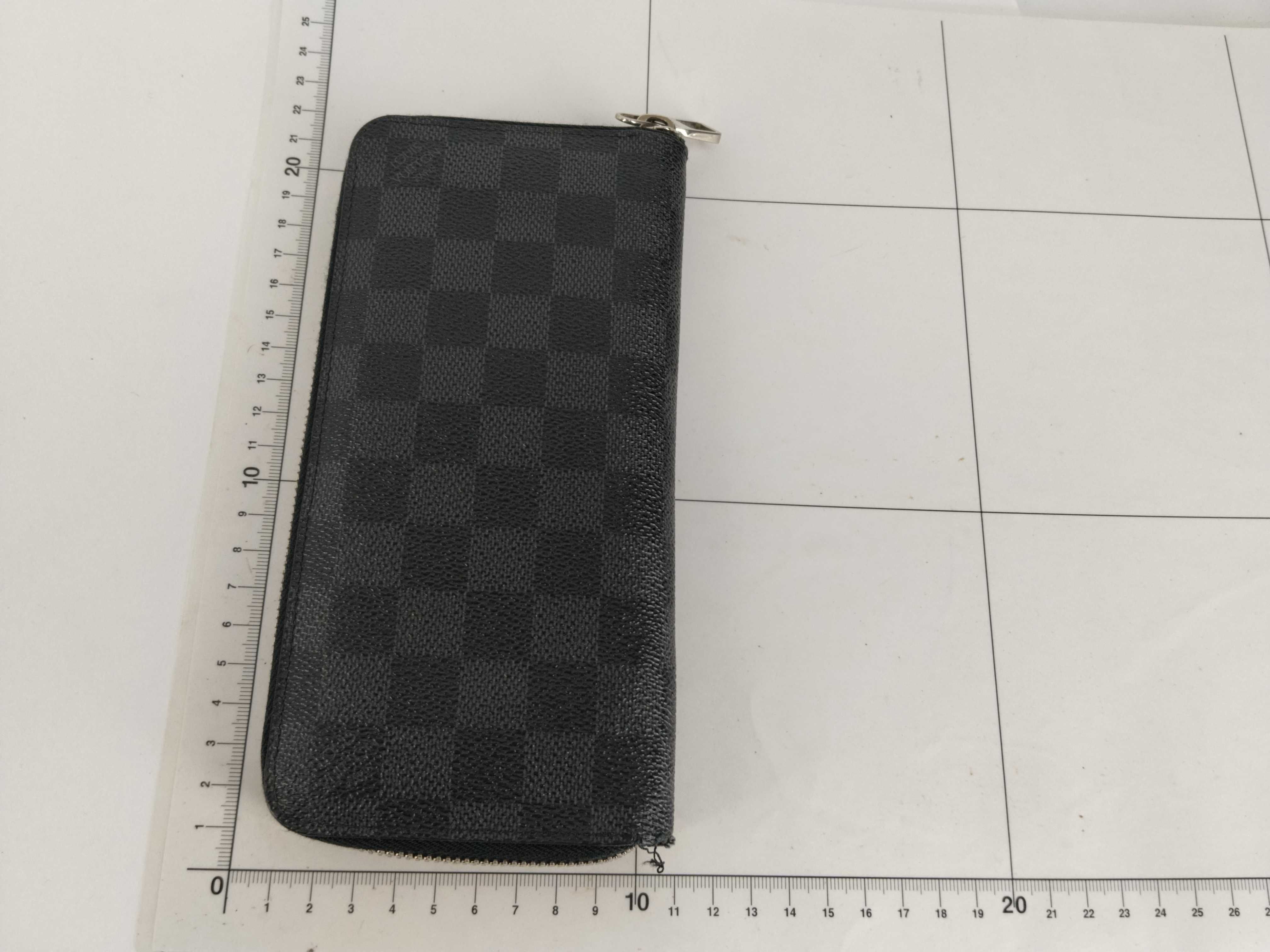 Damier Graphite LV Long Wallet — view 2