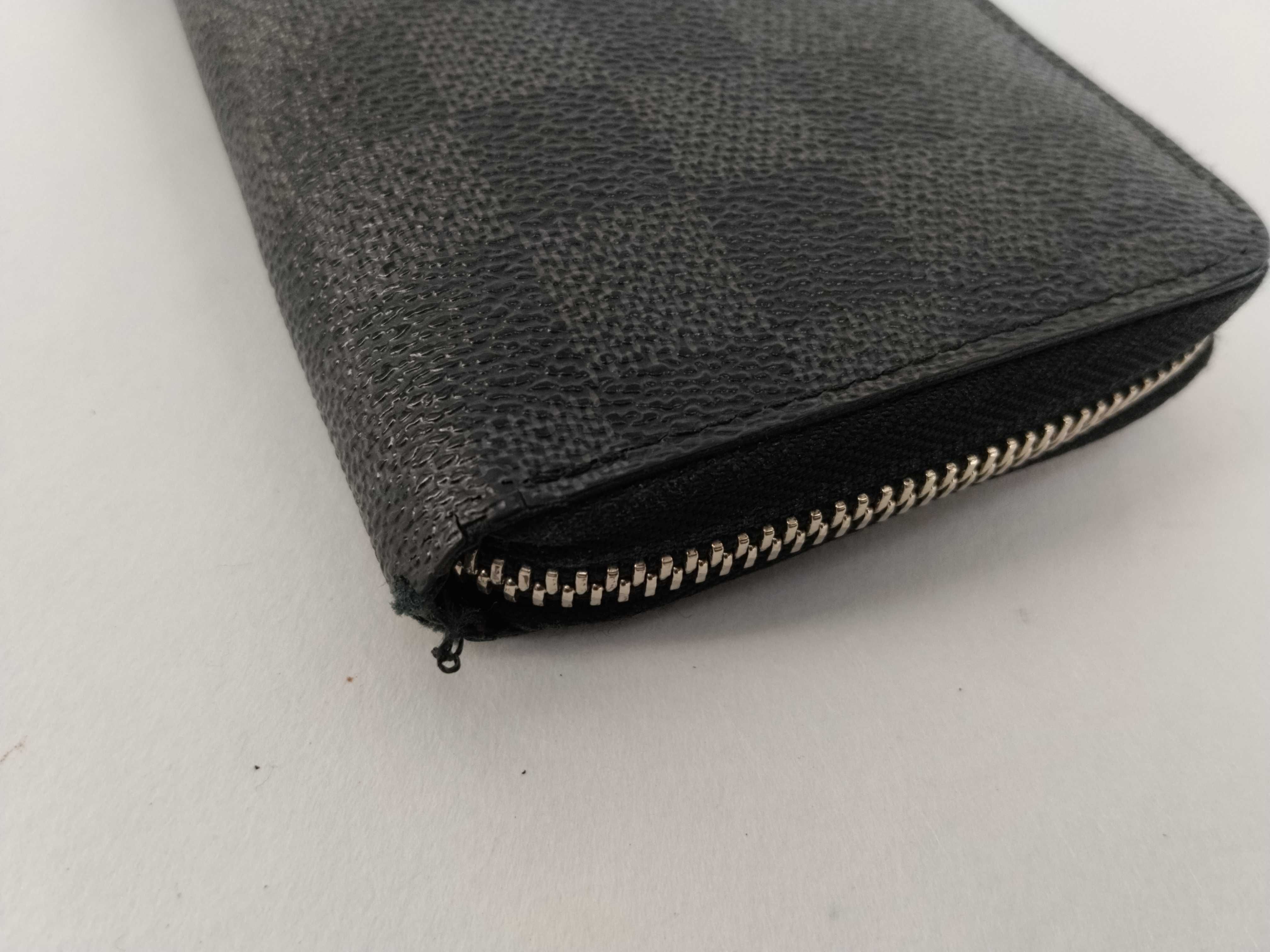 Damier Graphite LV Long Wallet — view 9