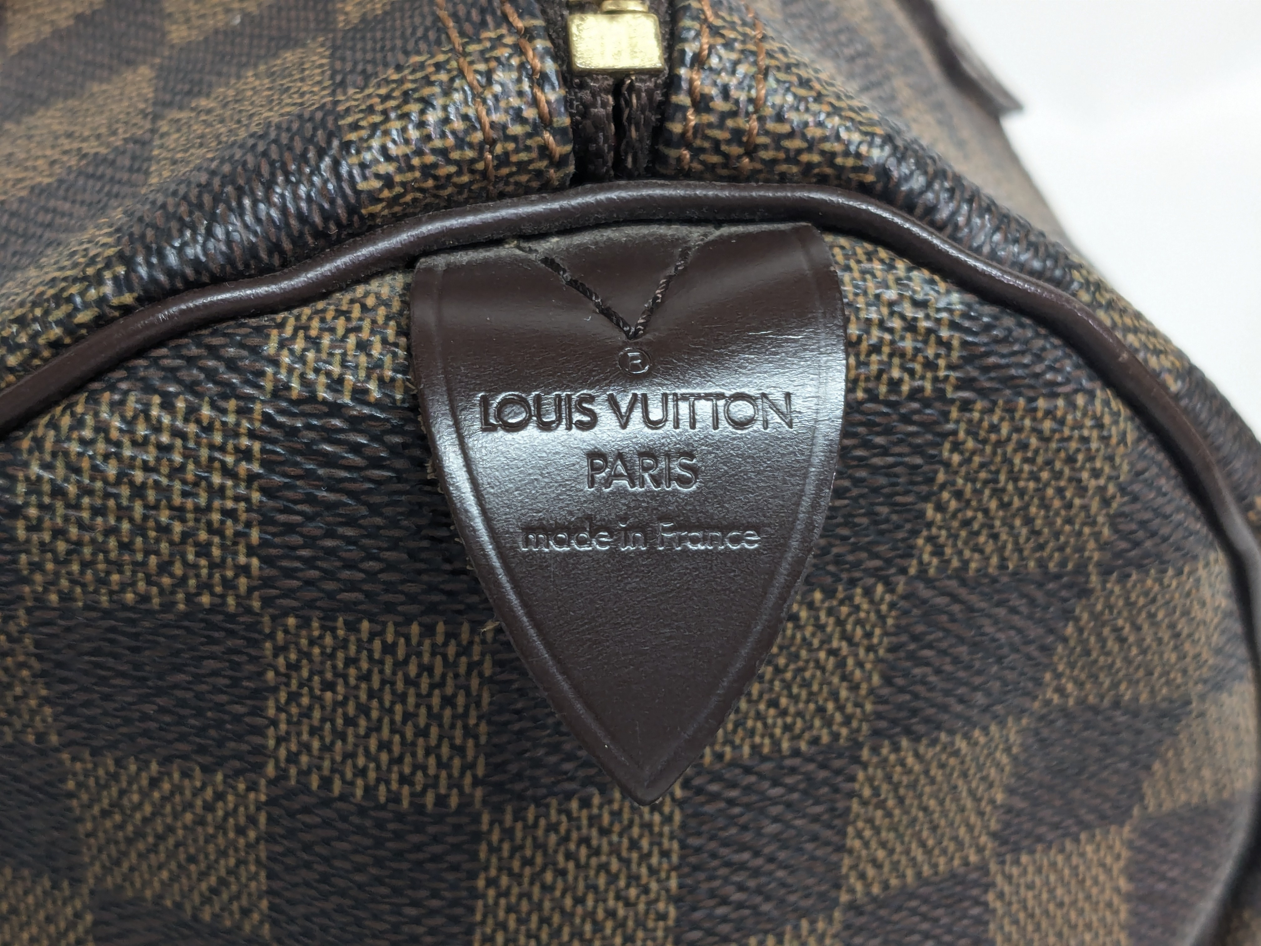 LV Damier Speedy 30 Handbag — view 9