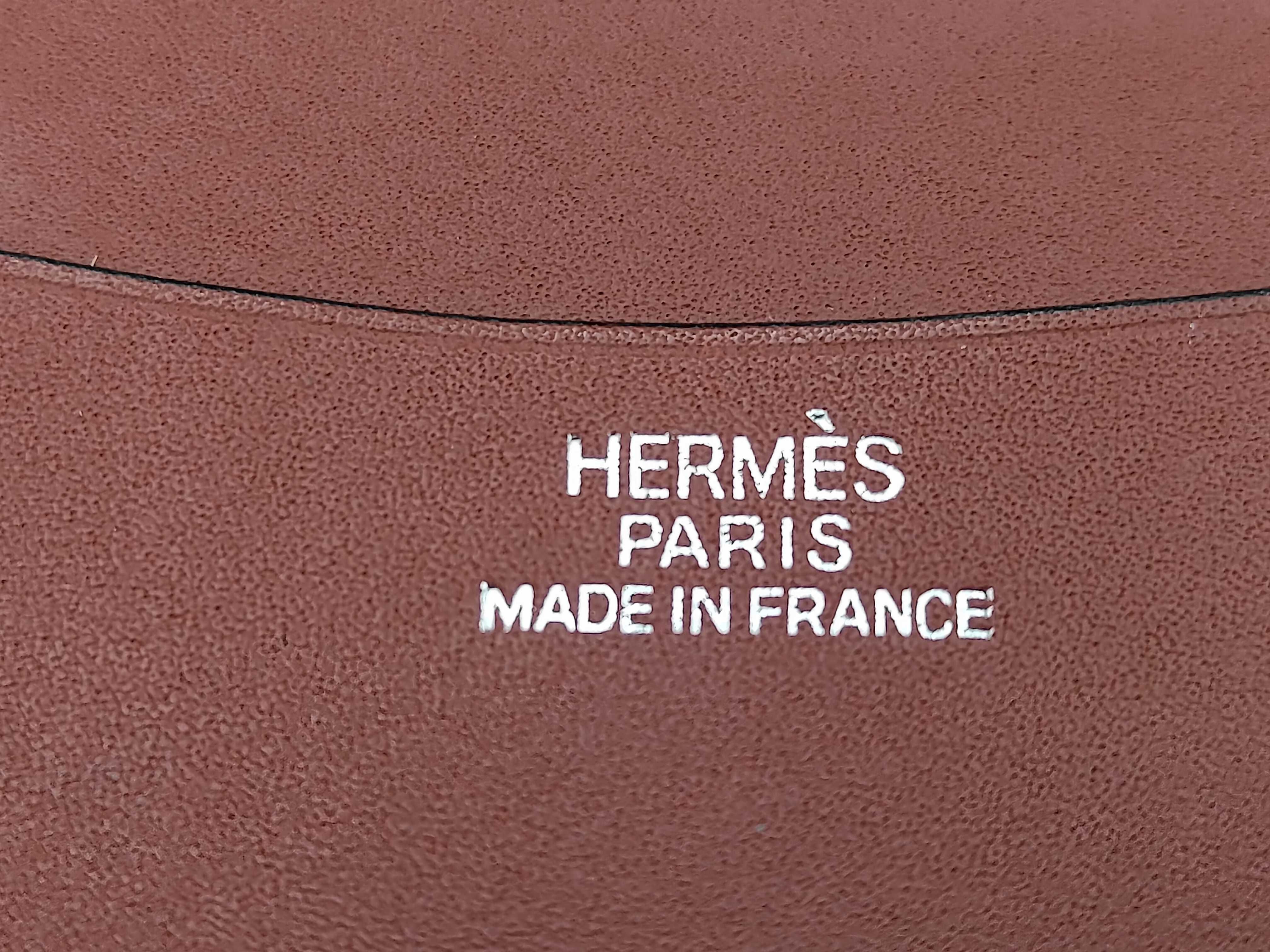 (Hermes) E stamp notebook cover — view 7