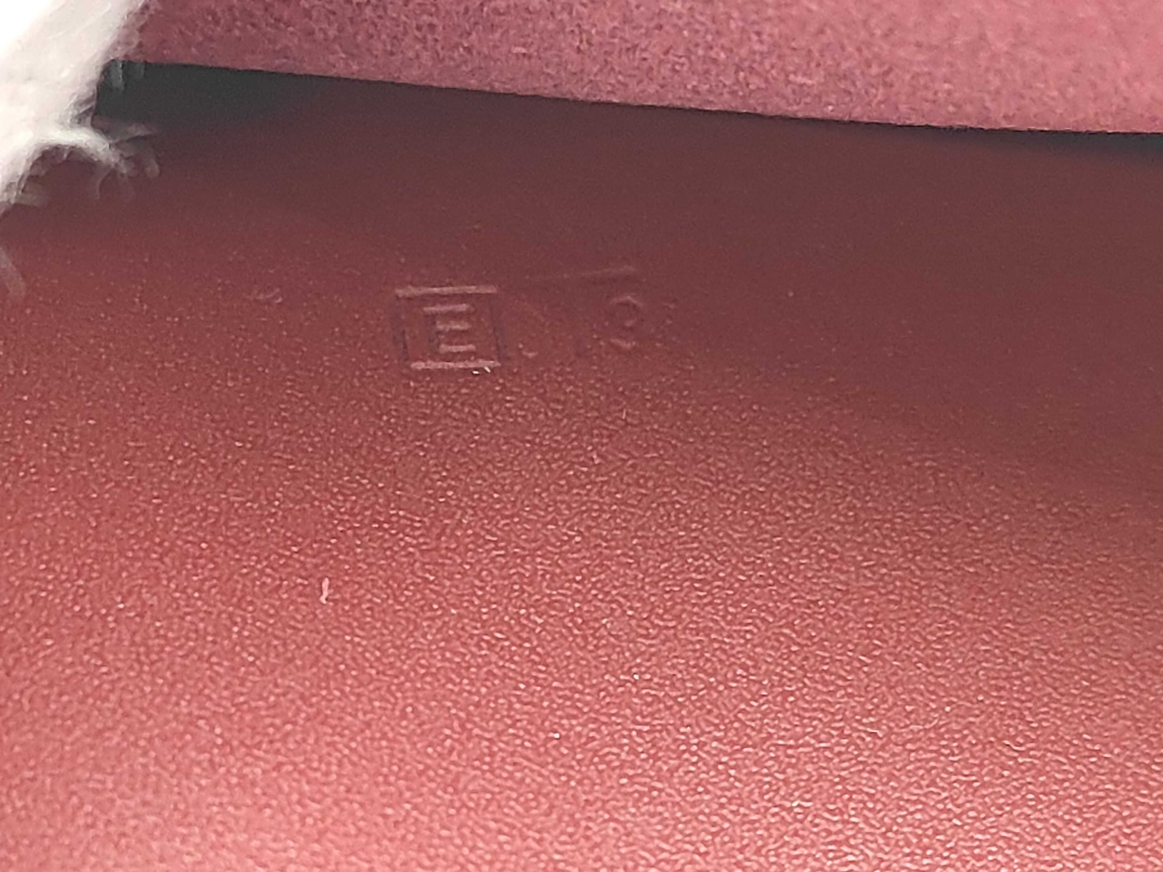(Hermes) E stamp notebook cover — view 9