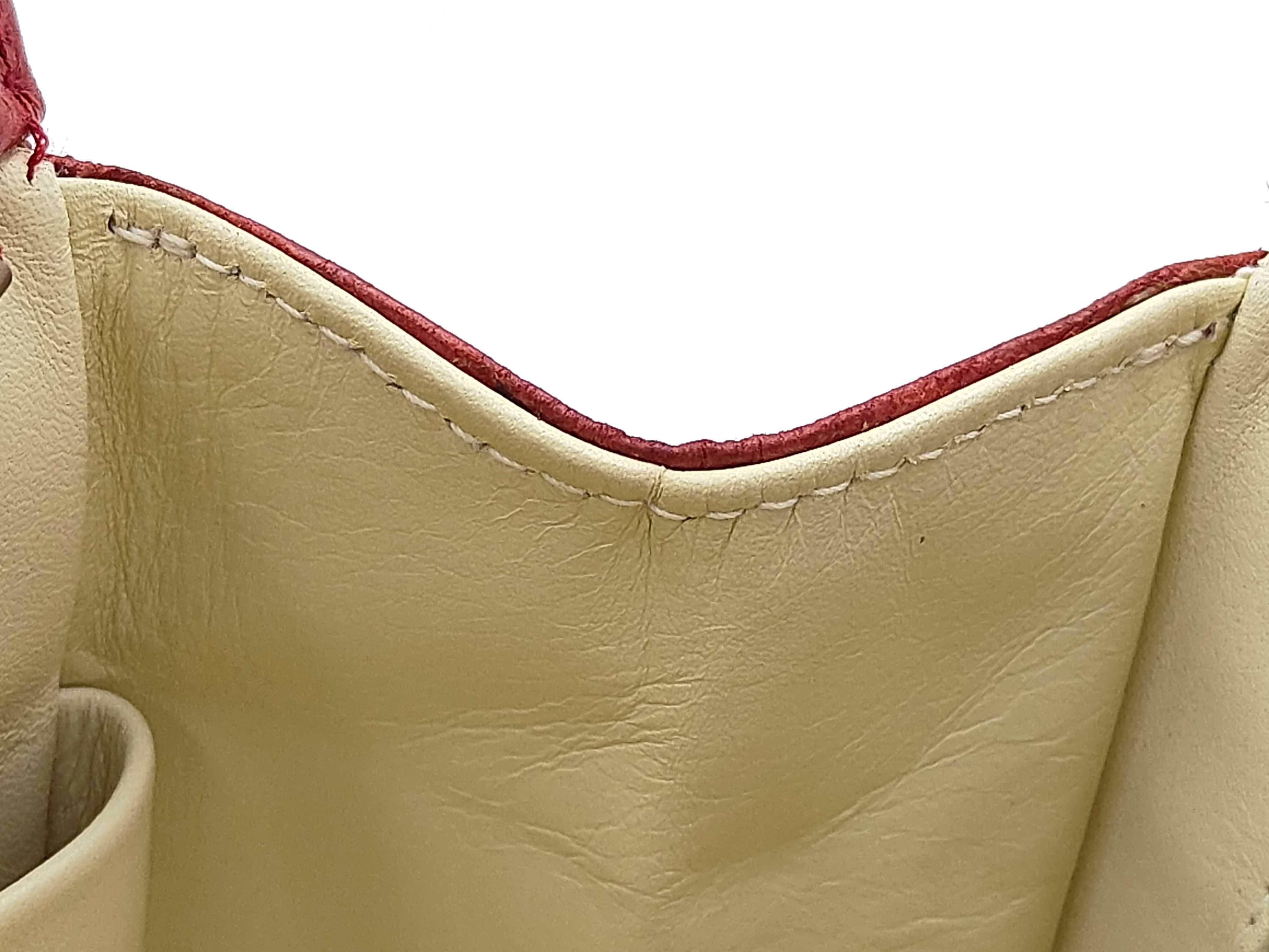 Matelassé Clutch Bag, Lambskin, Gold Hardware, Red, 0937925 Clutch Bag — view 5
