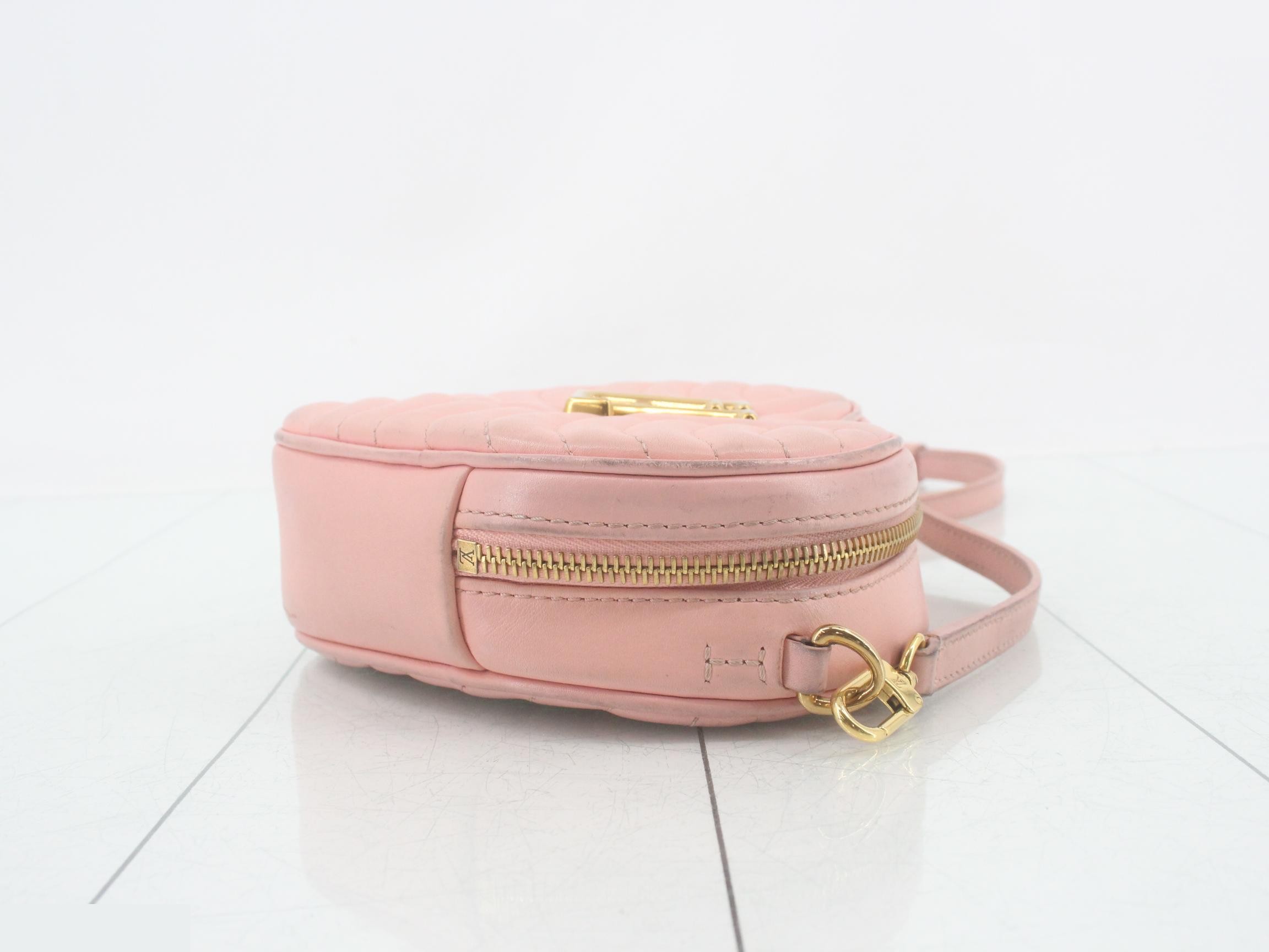 New Wave Heart 2-Way Clutch Shoulder Bag — view 3
