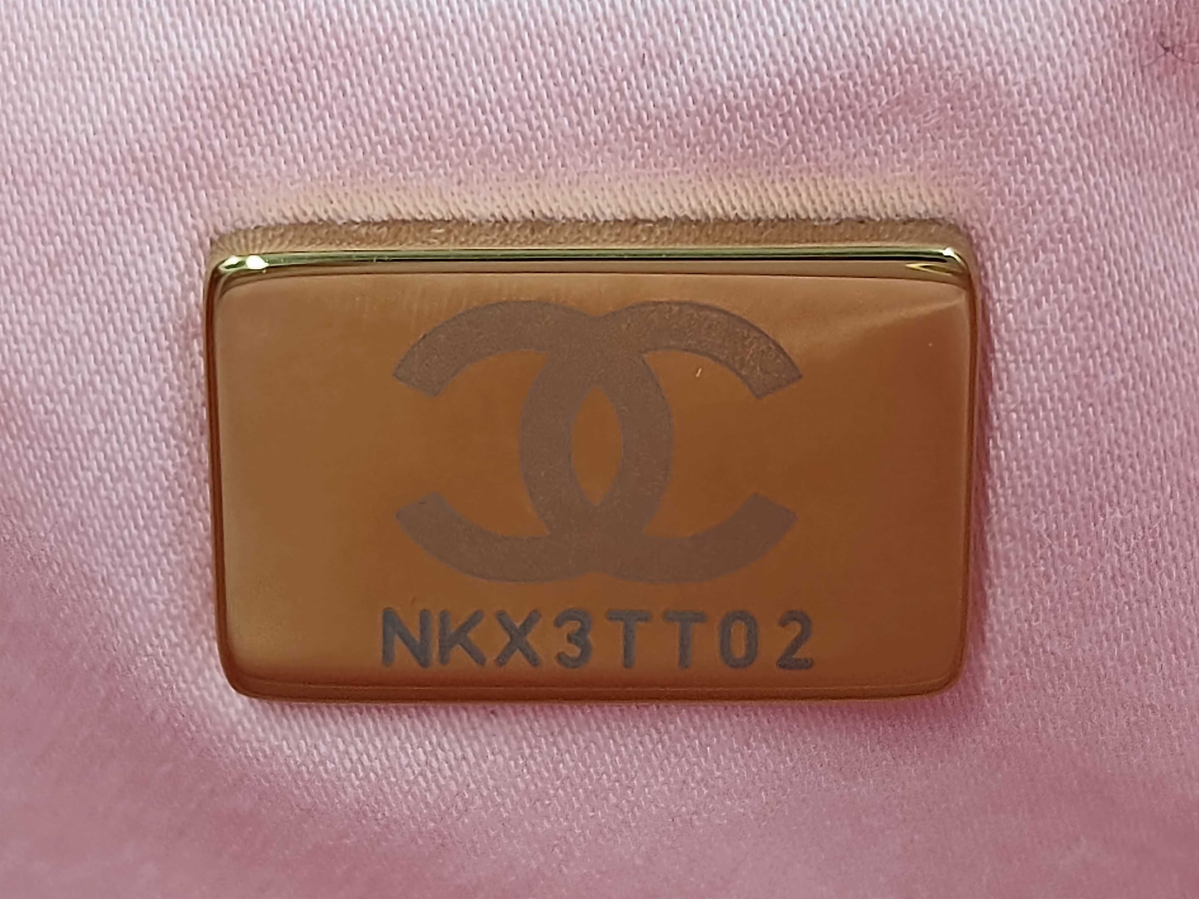 Caviar Skin 25 Mini Pink Shoulder Bag — view 11