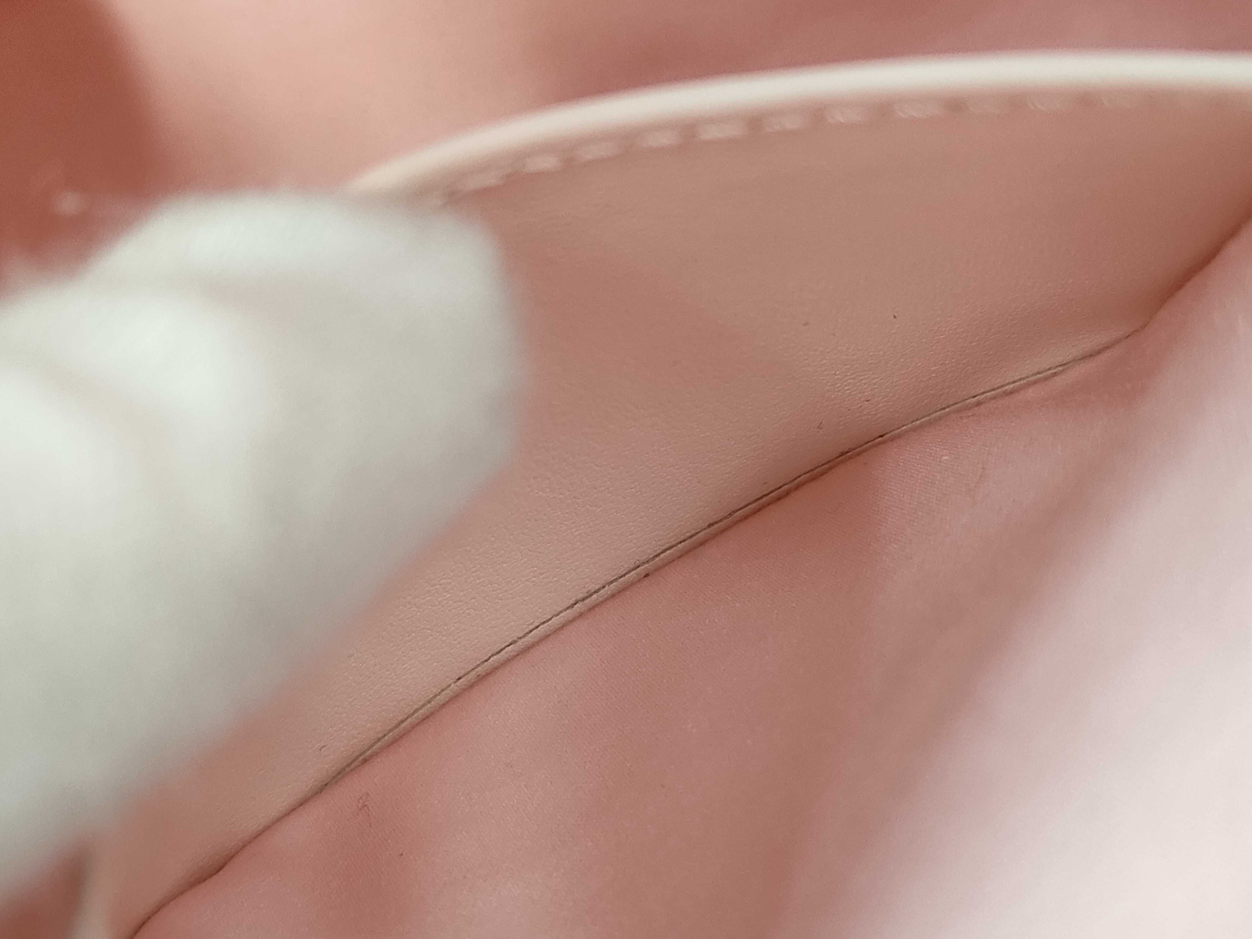 Caviar Skin 25 Mini Pink Shoulder Bag — view 12