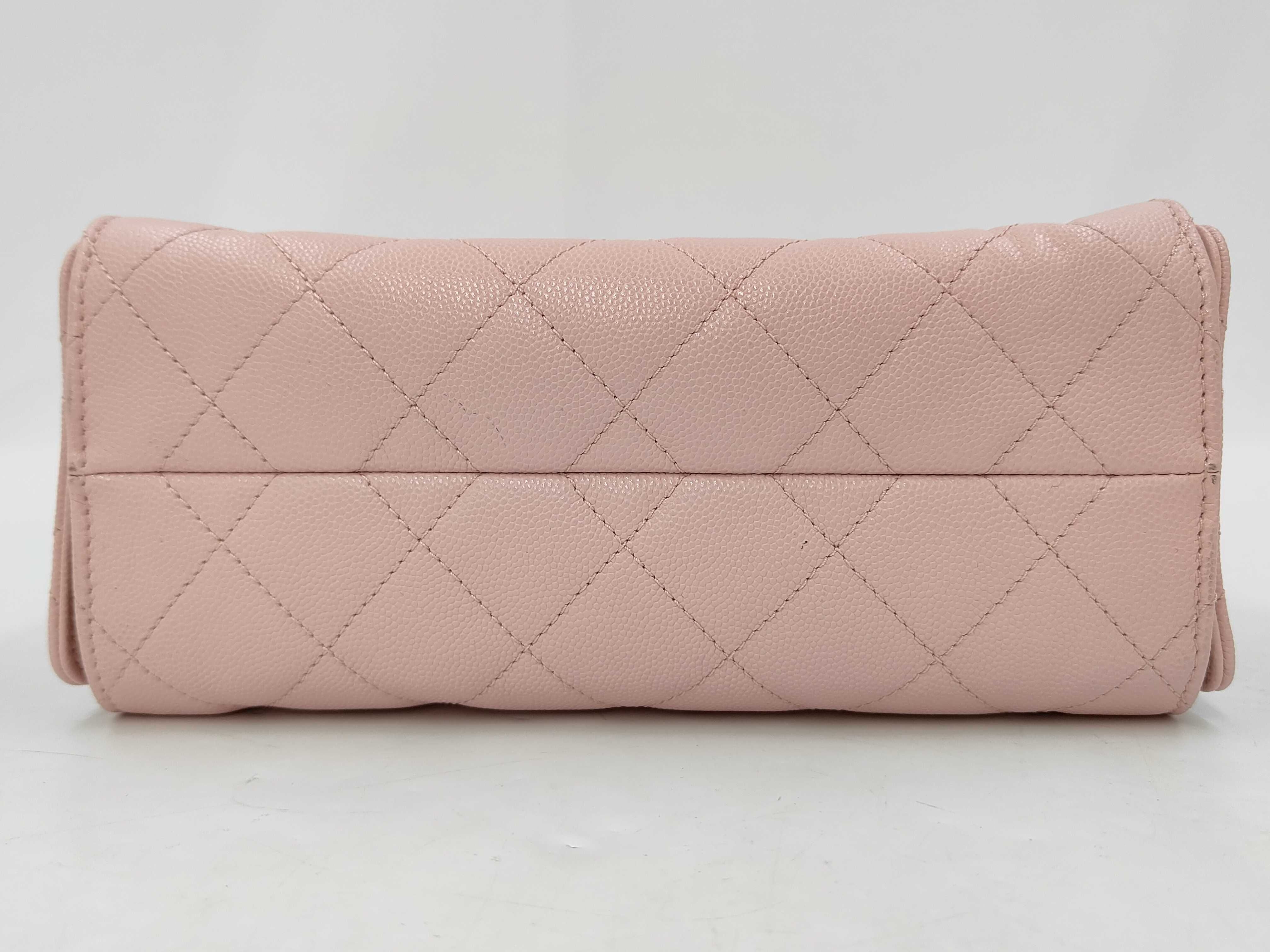 Caviar Skin 25 Mini Pink Shoulder Bag — view 6