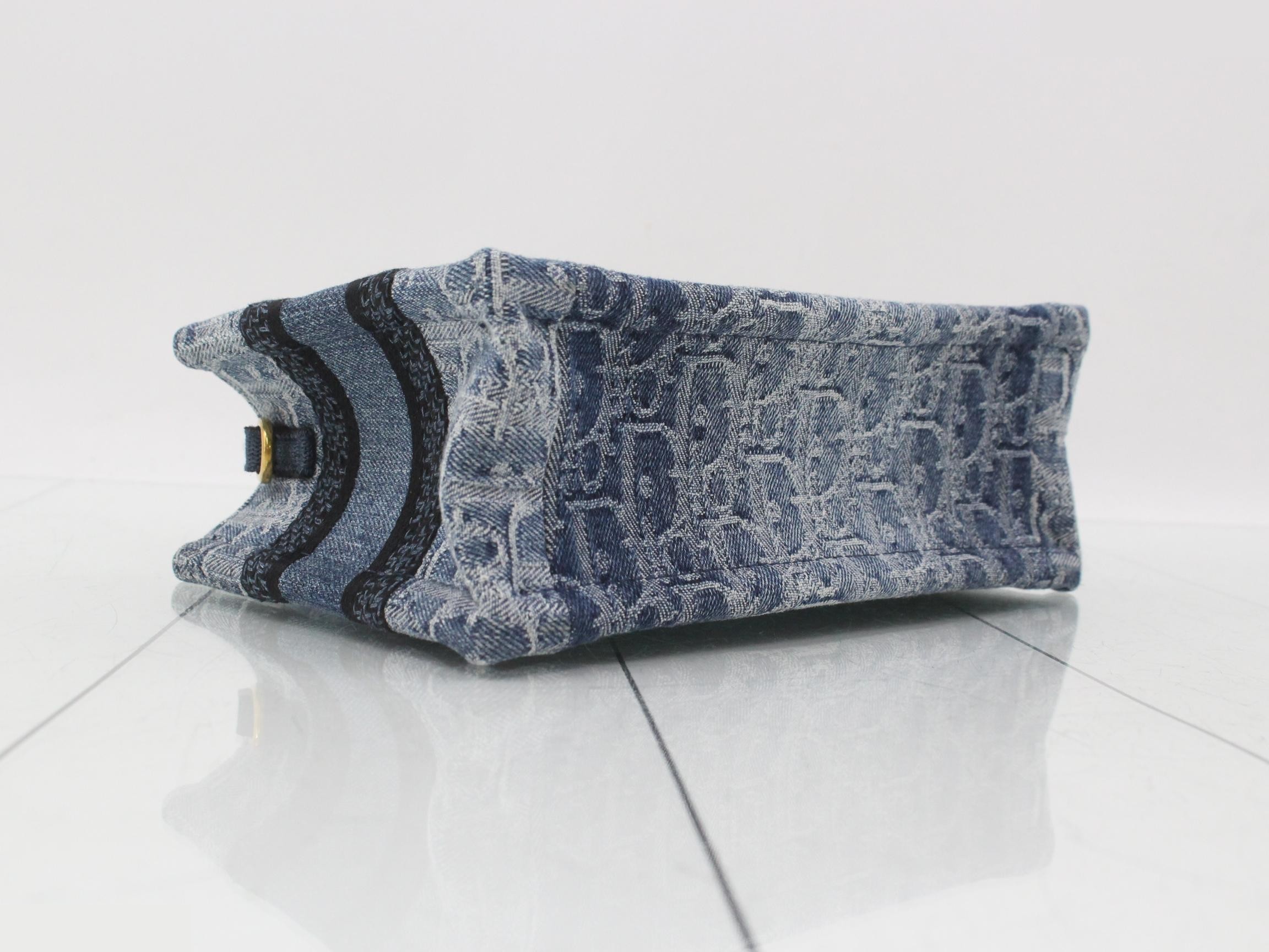 Unused Book Tote Mini Denim 2-Way Trotter Shoulder Bag — view 5