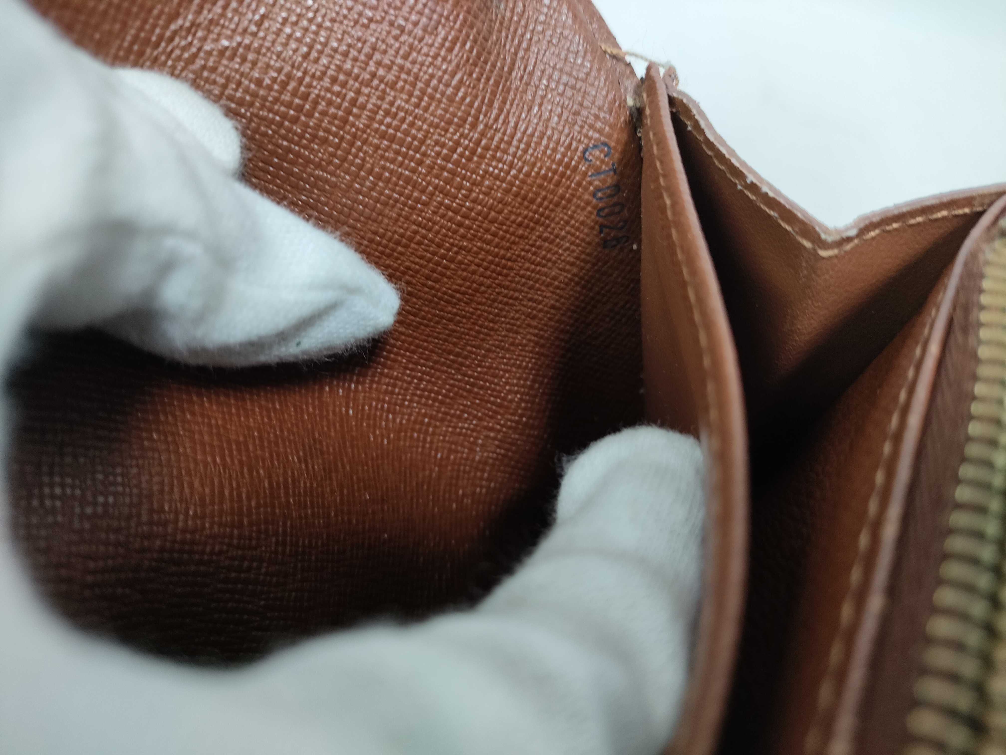 Monogram Portefeuille Sarah M61734 Wallet — view 15