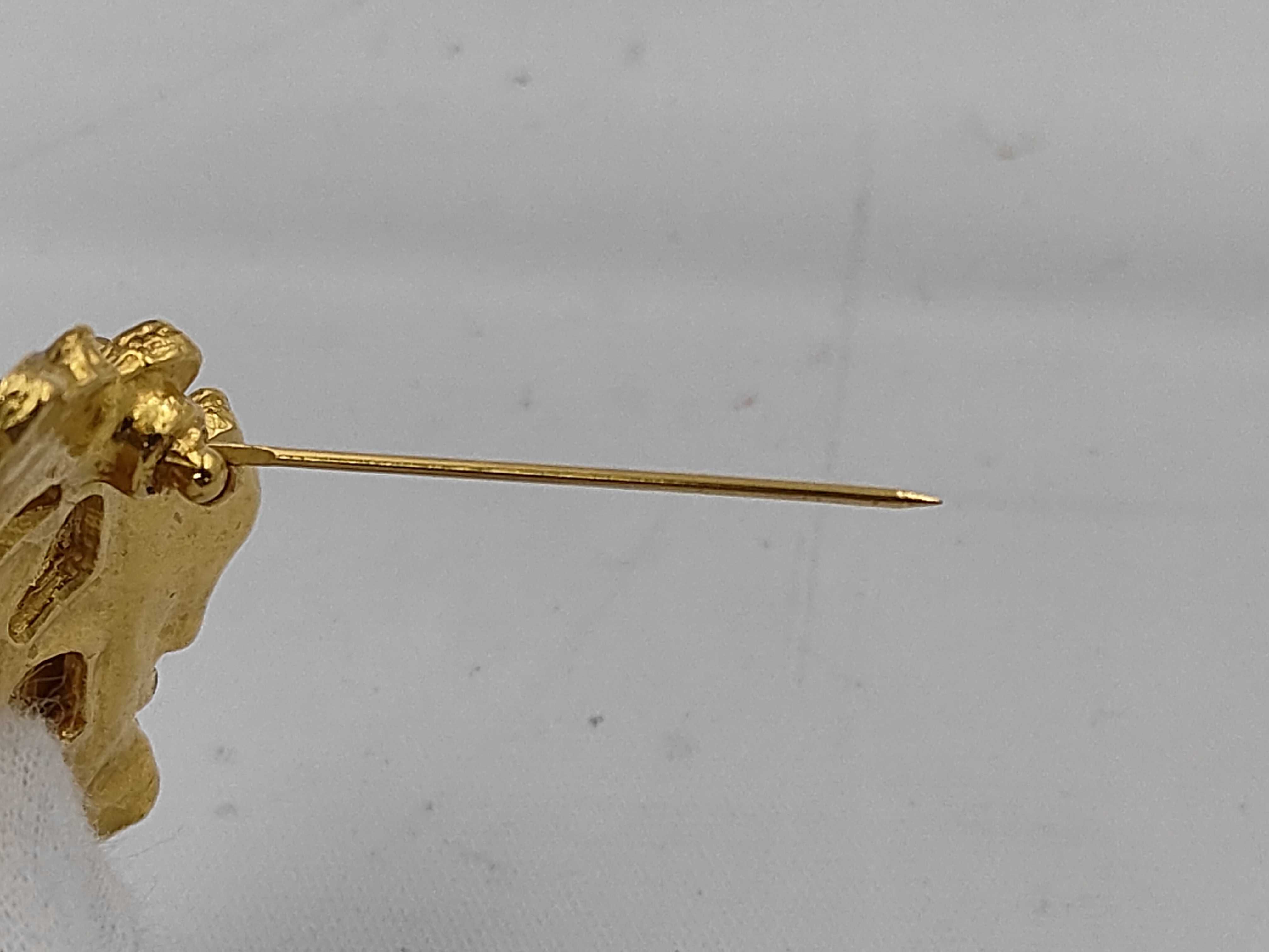 Brooch, Gripoix Coco Mark, GP Gold 94A Brooch — view 3