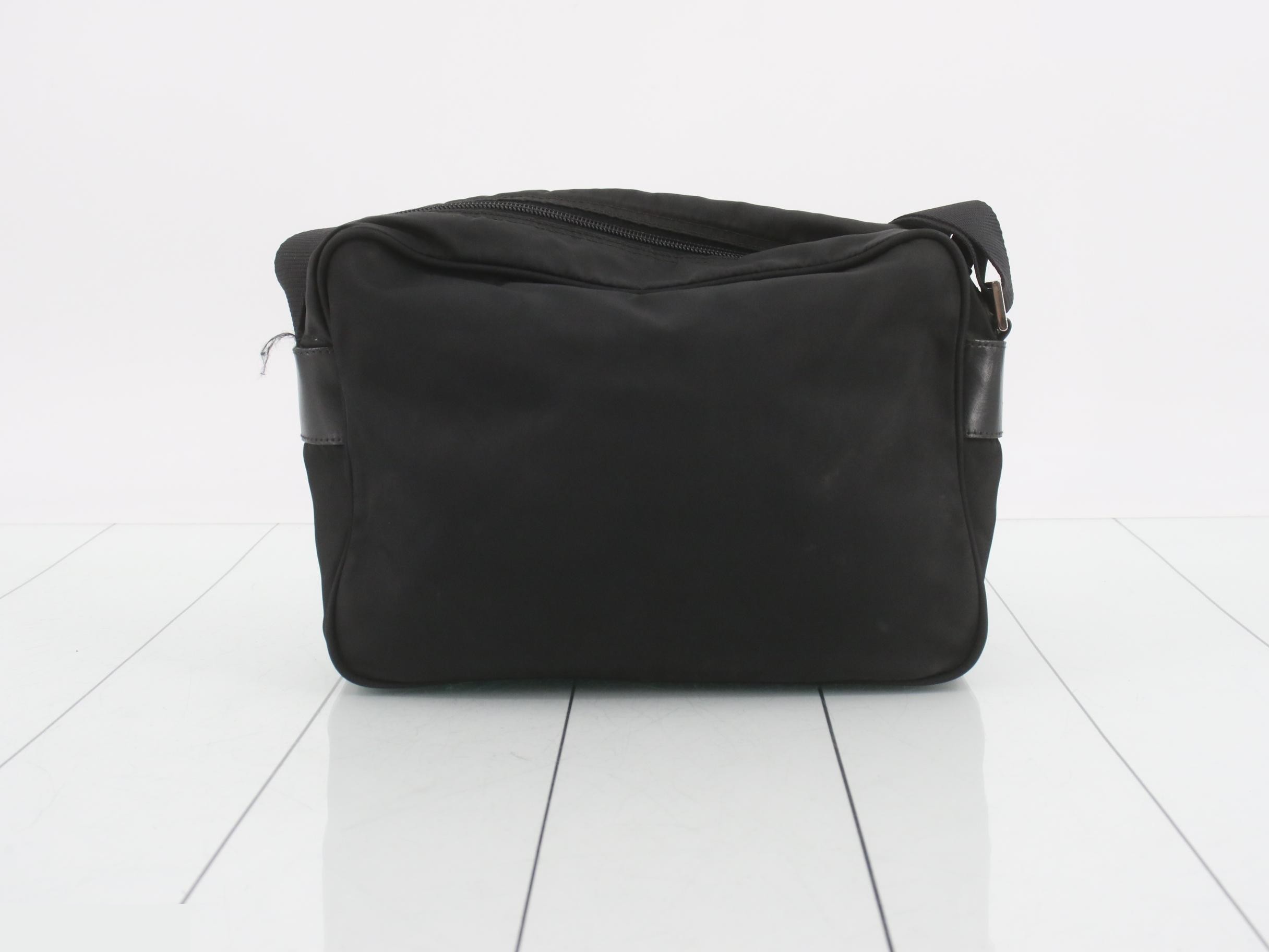 Nylon shoulder bag — view 2