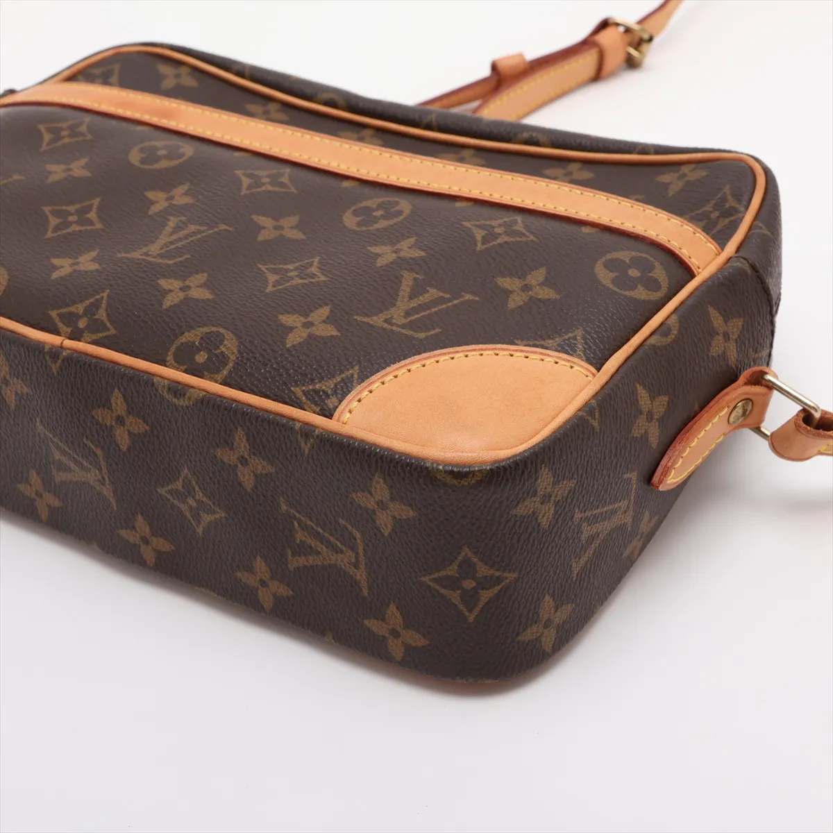 Monogram Trocadero 27 M51274 MB0054 Brown — view 3
