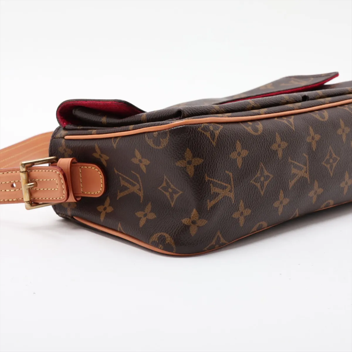 Monogram Vivacite MM M51164 Brown, various parts of the vachetta leather have been repaired by an aftermarket company. — view 4