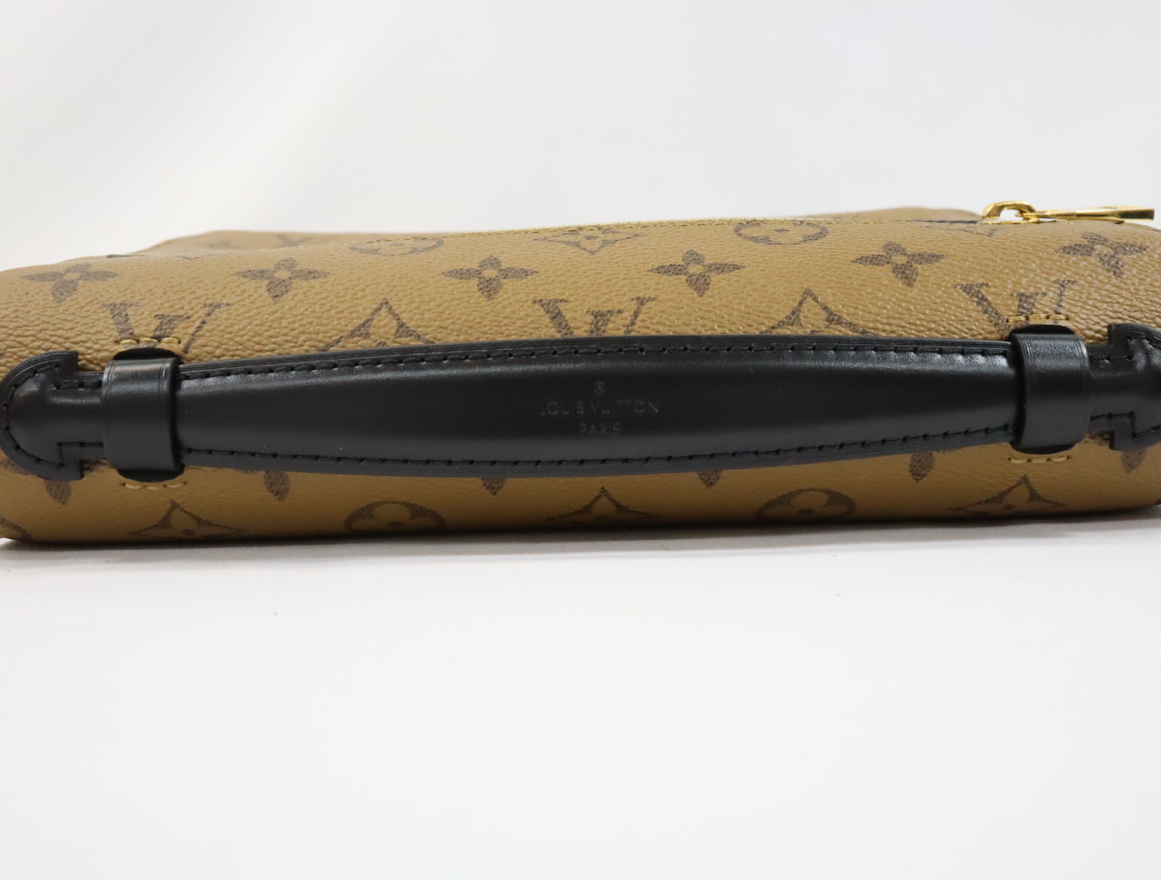 Monogram Reverse Pochette Metis MM M44876 Shoulder Bag (RFID detected) — view 6