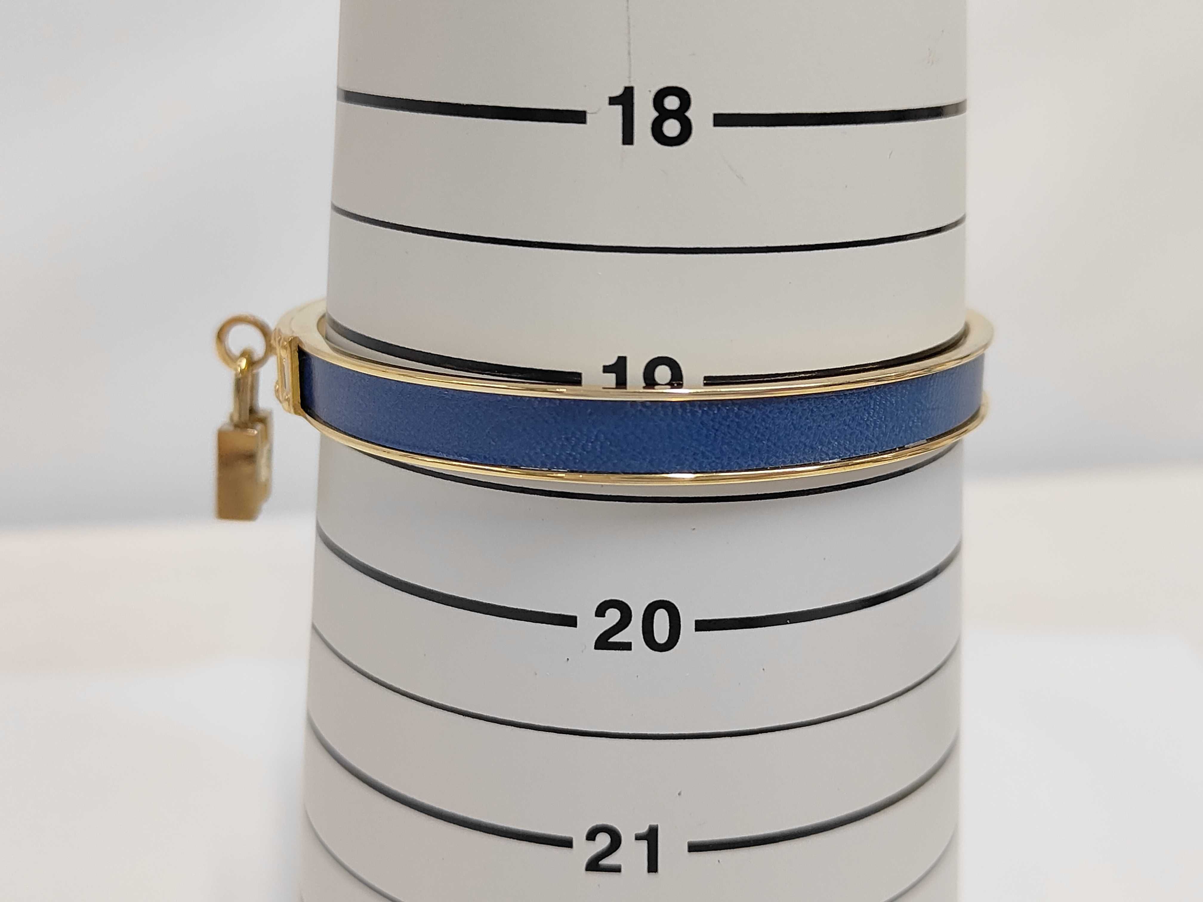 Kelly Bangle Gold x Blue Bracelet/Bangle — view 3