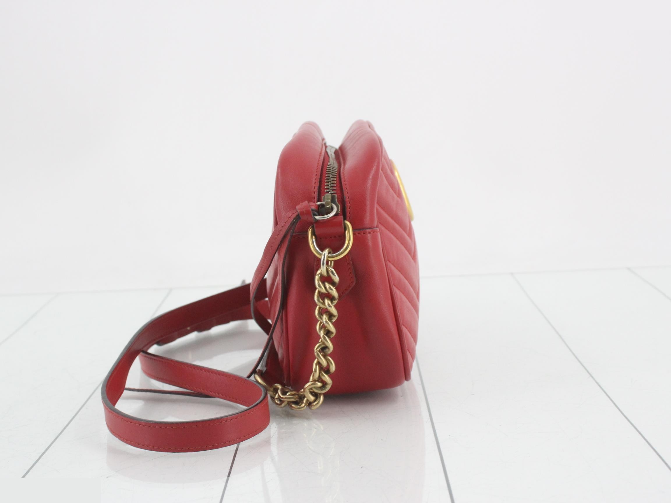 GG Marmont Quilted Shoulder Bag — view 4