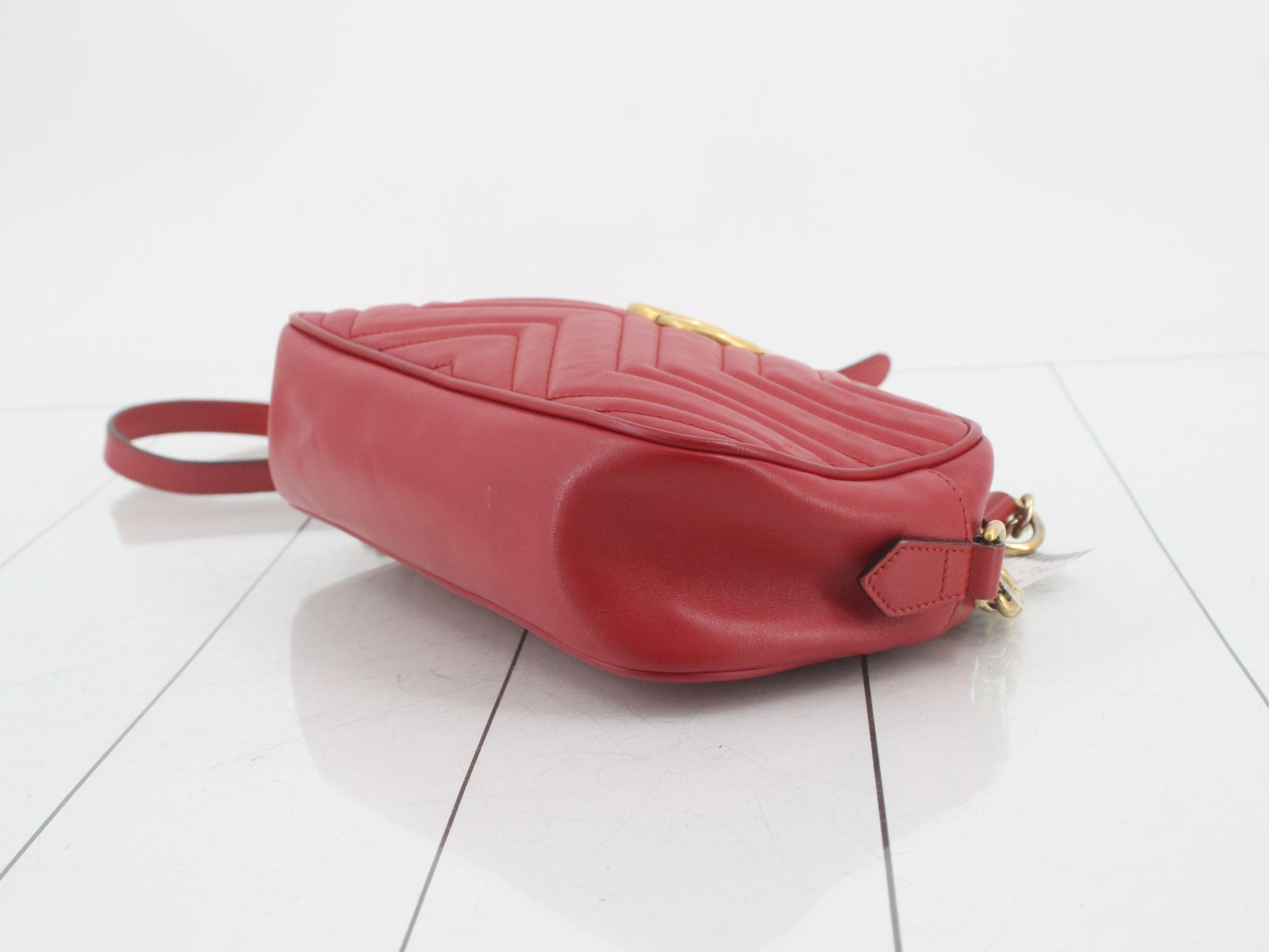 GG Marmont Quilted Shoulder Bag — view 6