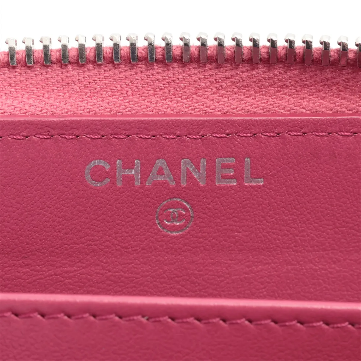 Camellia Leather Round Zip Wallet Pink Silver Hardware 24670134 — view 9