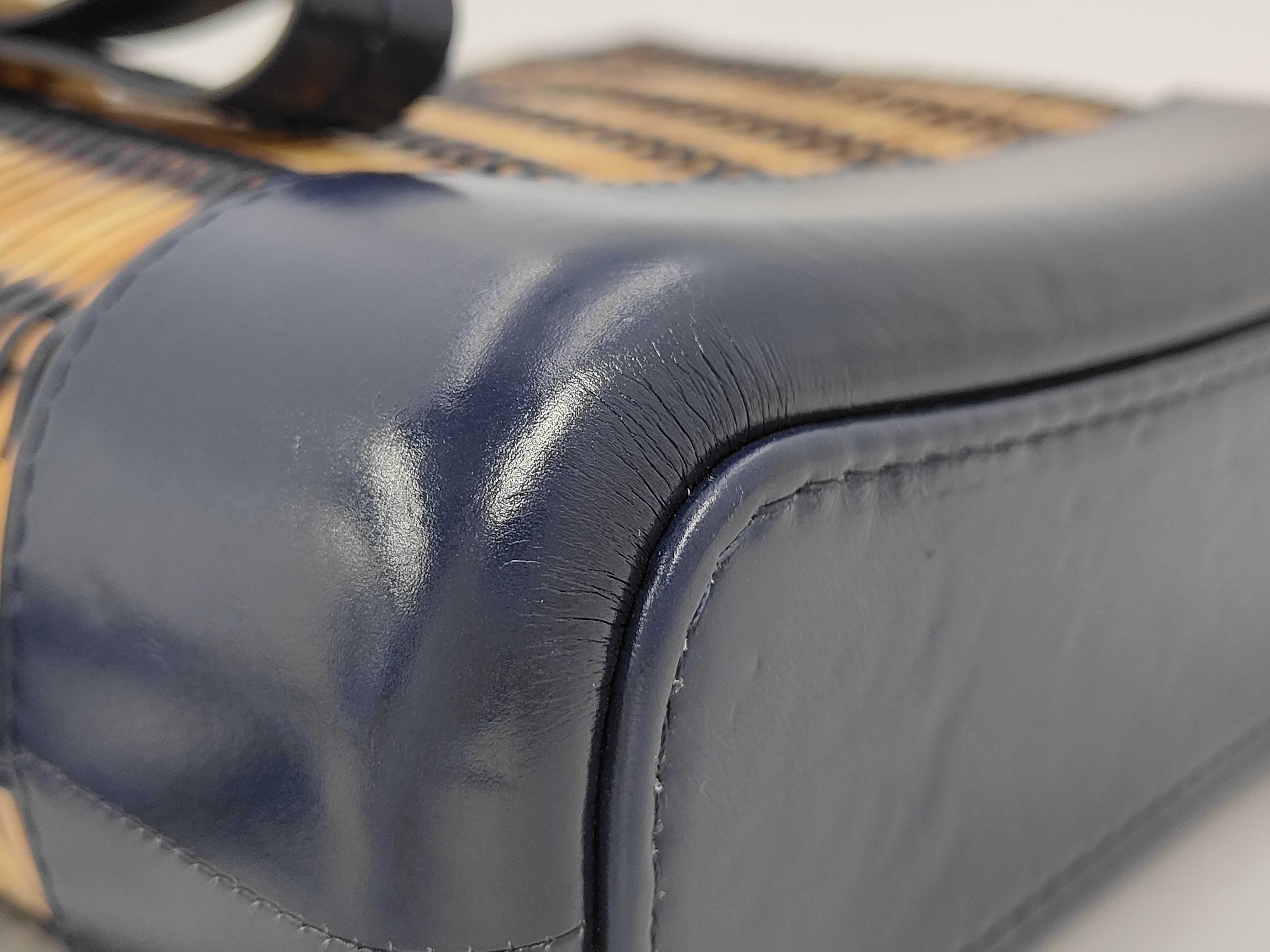 Gabrielle shoulder bag (series number 29) — view 7