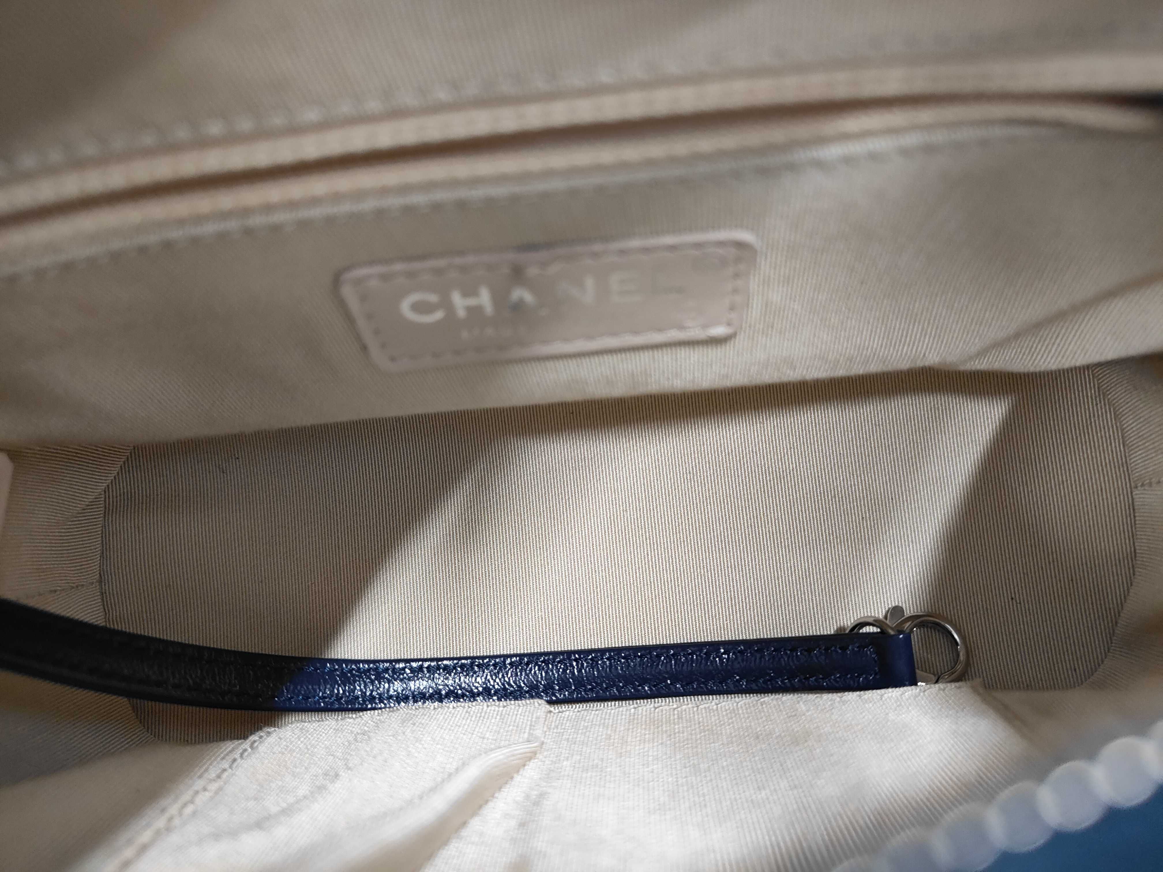 Gabrielle shoulder bag (series number 29) — view 9