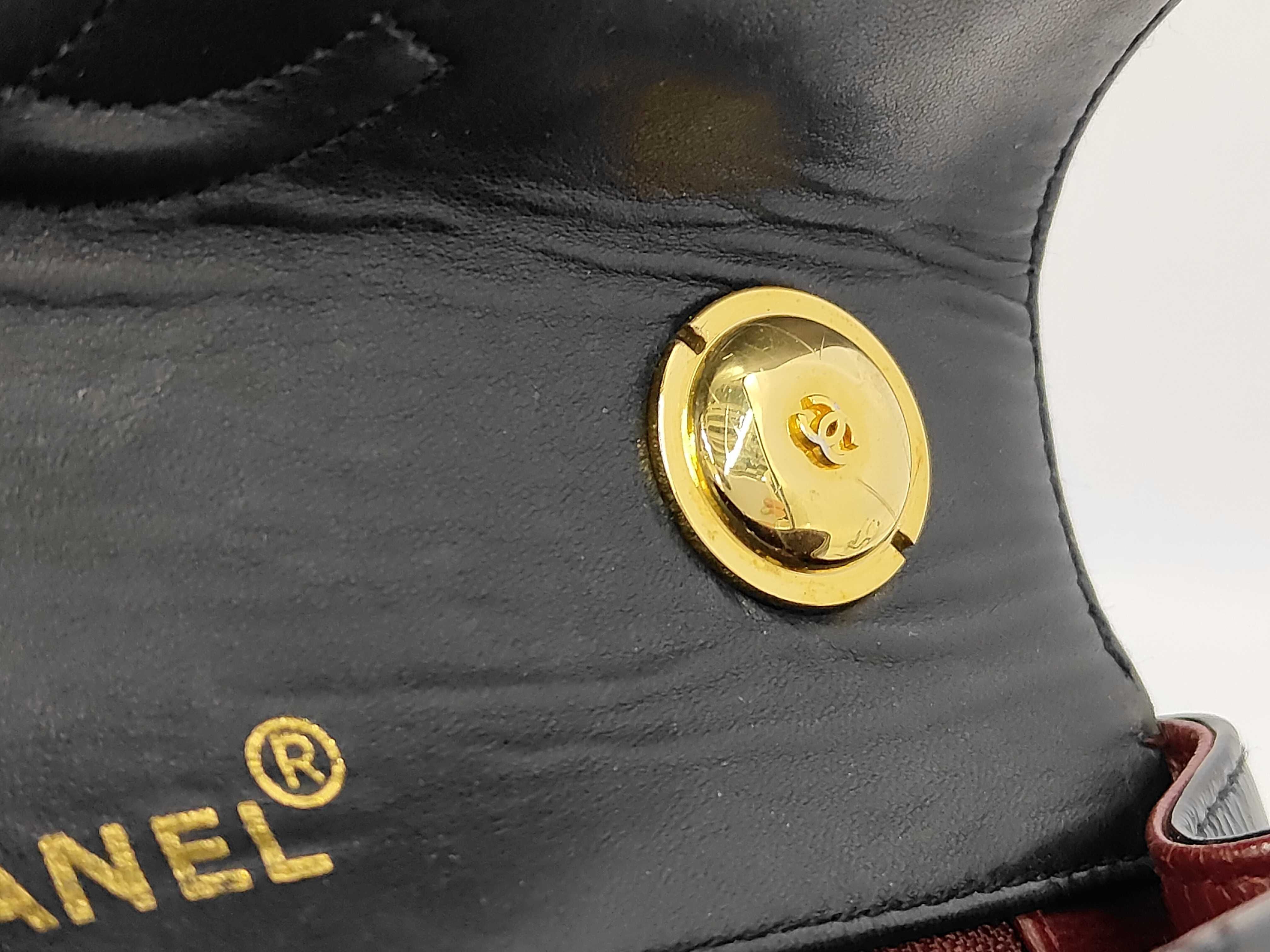 Matelassé Coco Mark Patent Leather Handbag — view 11