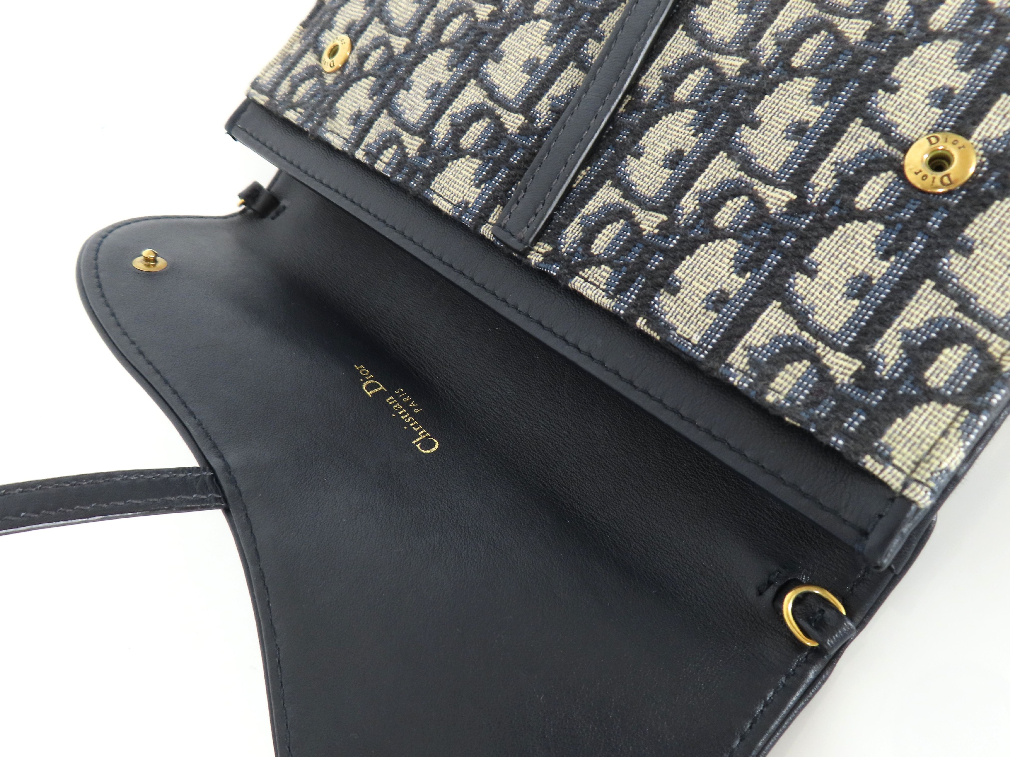 Oblique Saddle Chain Shoulder Bag — view 7