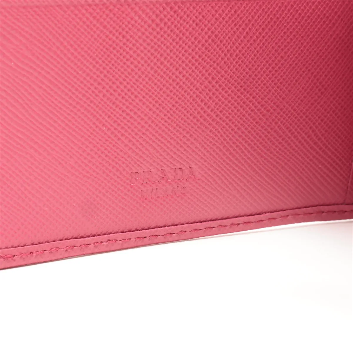 Saffiano Metal 1M0170 Leather Compact Wallet Pink — view 7