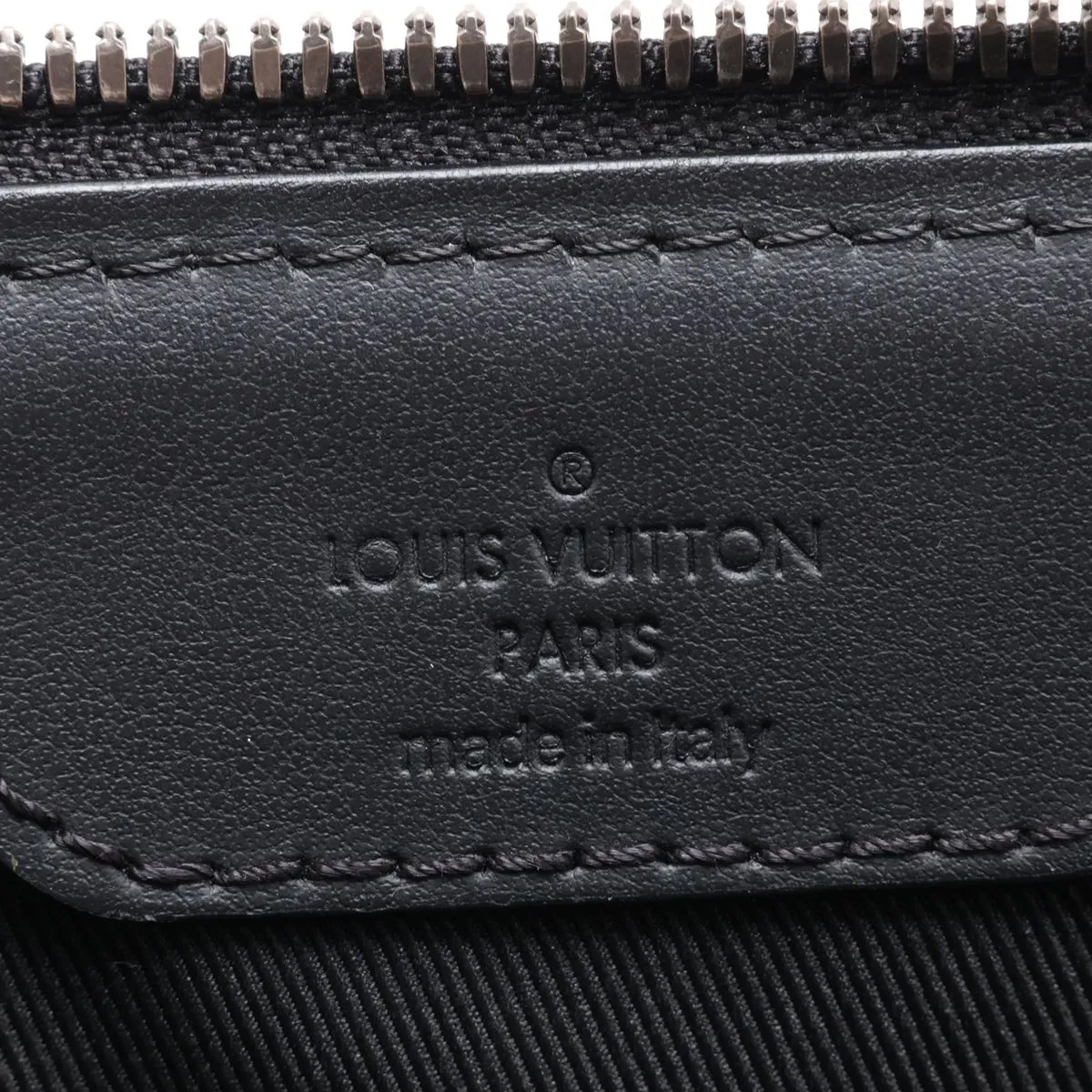 Monogram Eclipse Sac Plat Cross M46456 Black (RFID detected) — view 12