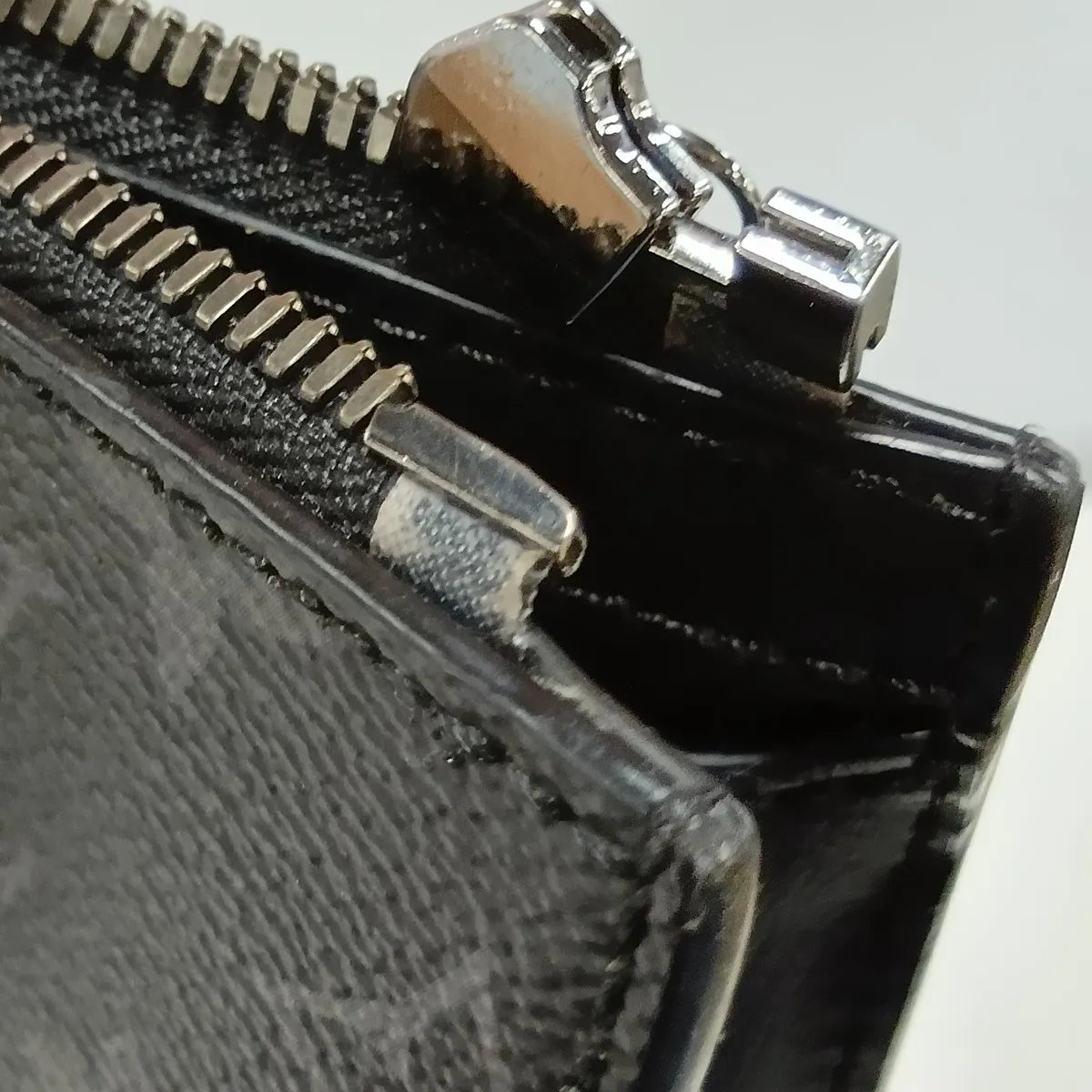 Monogram Eclipse Sac Plat Cross M46456 Black (RFID detected) — view 15