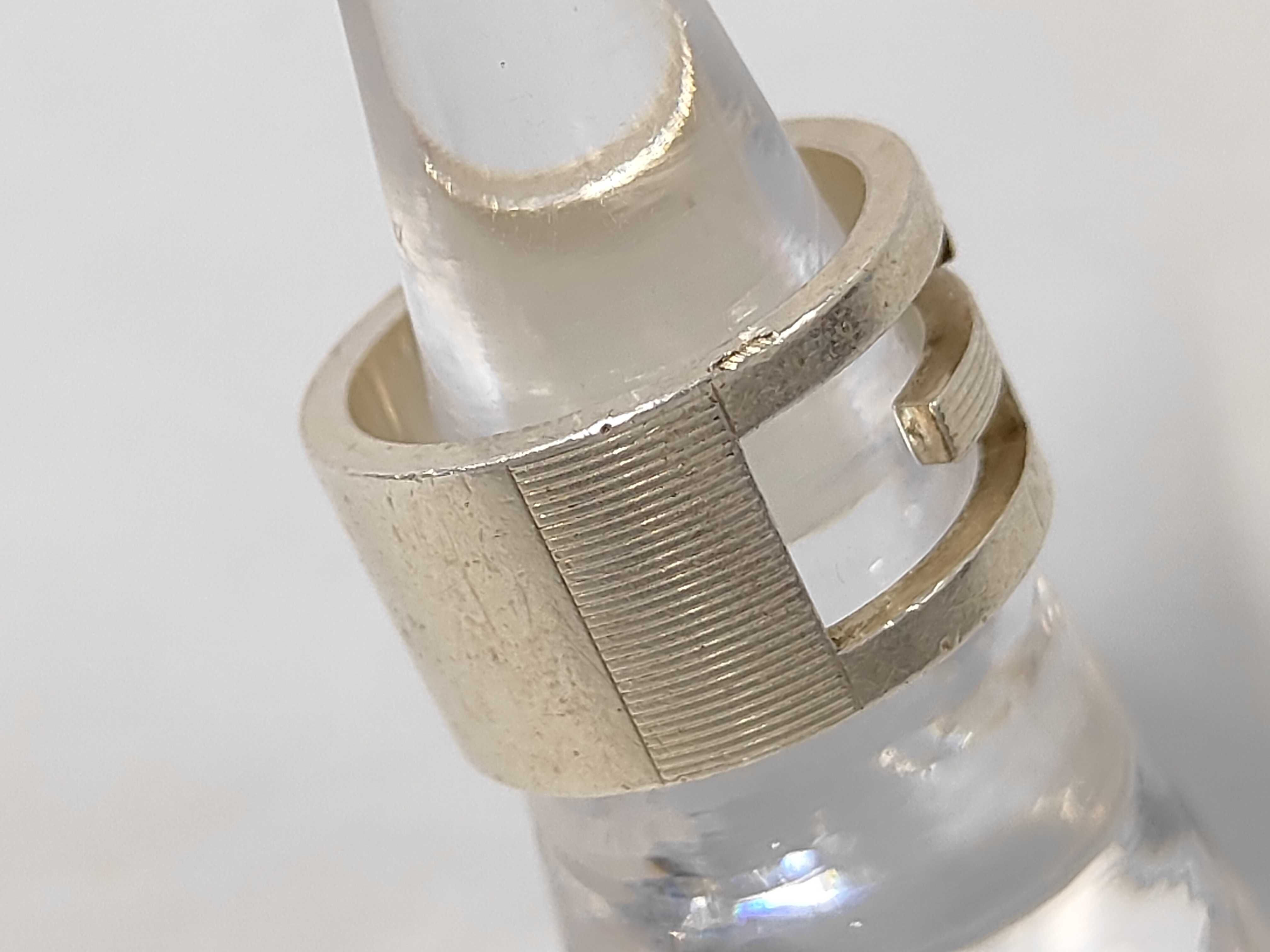 925 Ring Branded Cutout G Ring — view 3