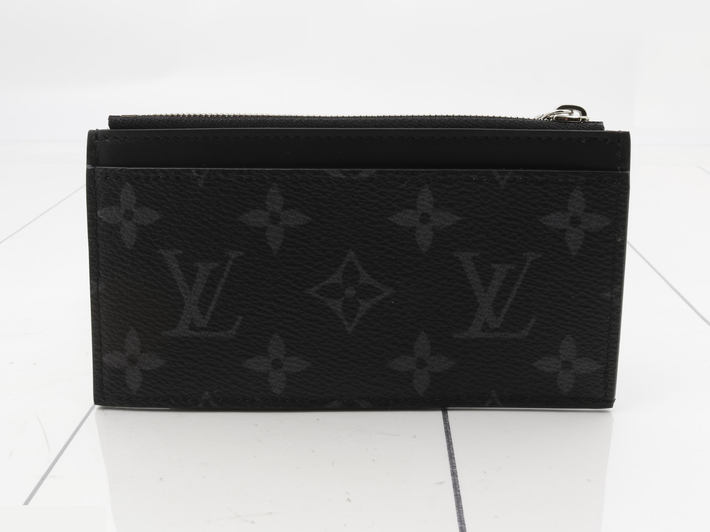 Coin card holder — view 2
