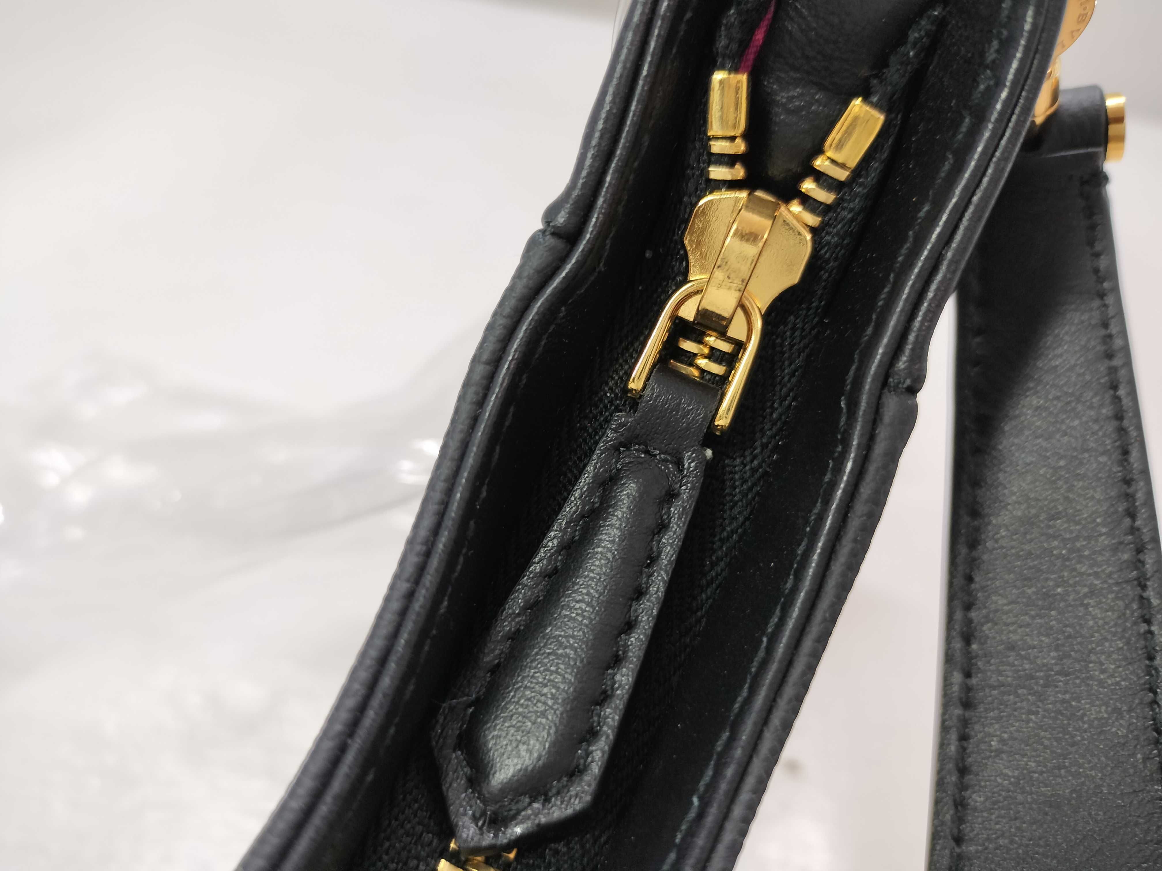 Serpenti Ellipse Shoulder Bag — view 12