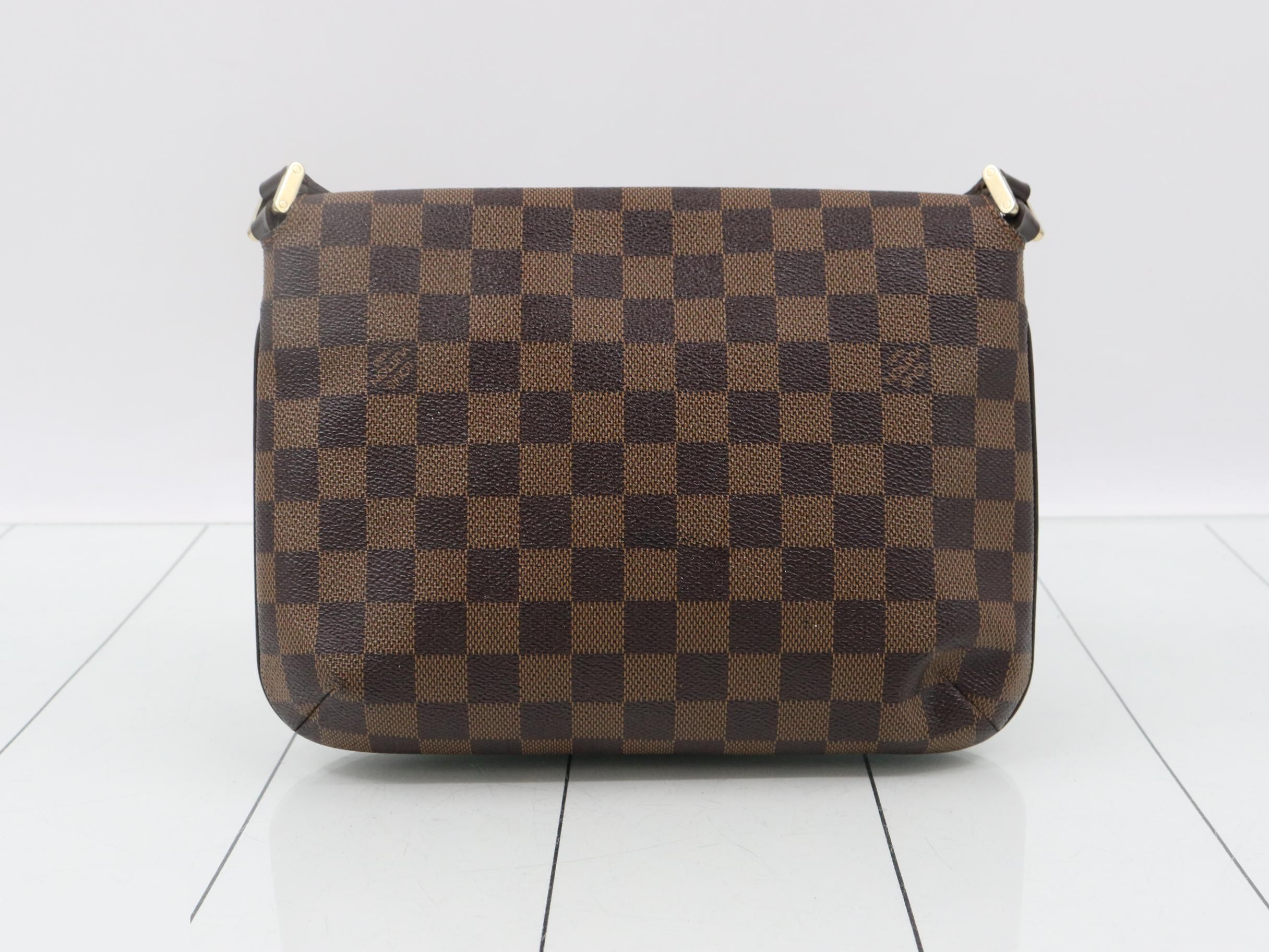 Musette — view 2