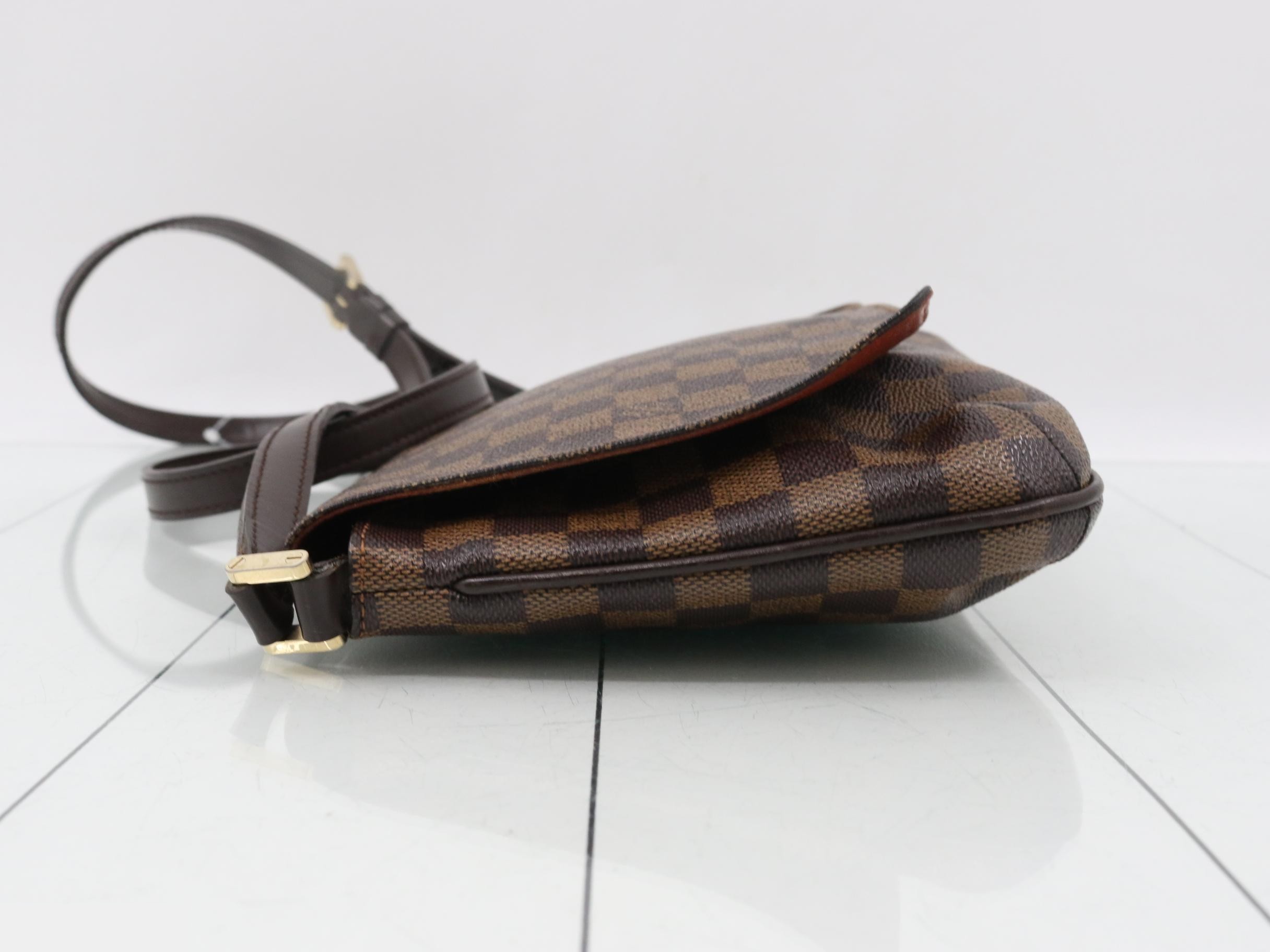 Musette — view 4