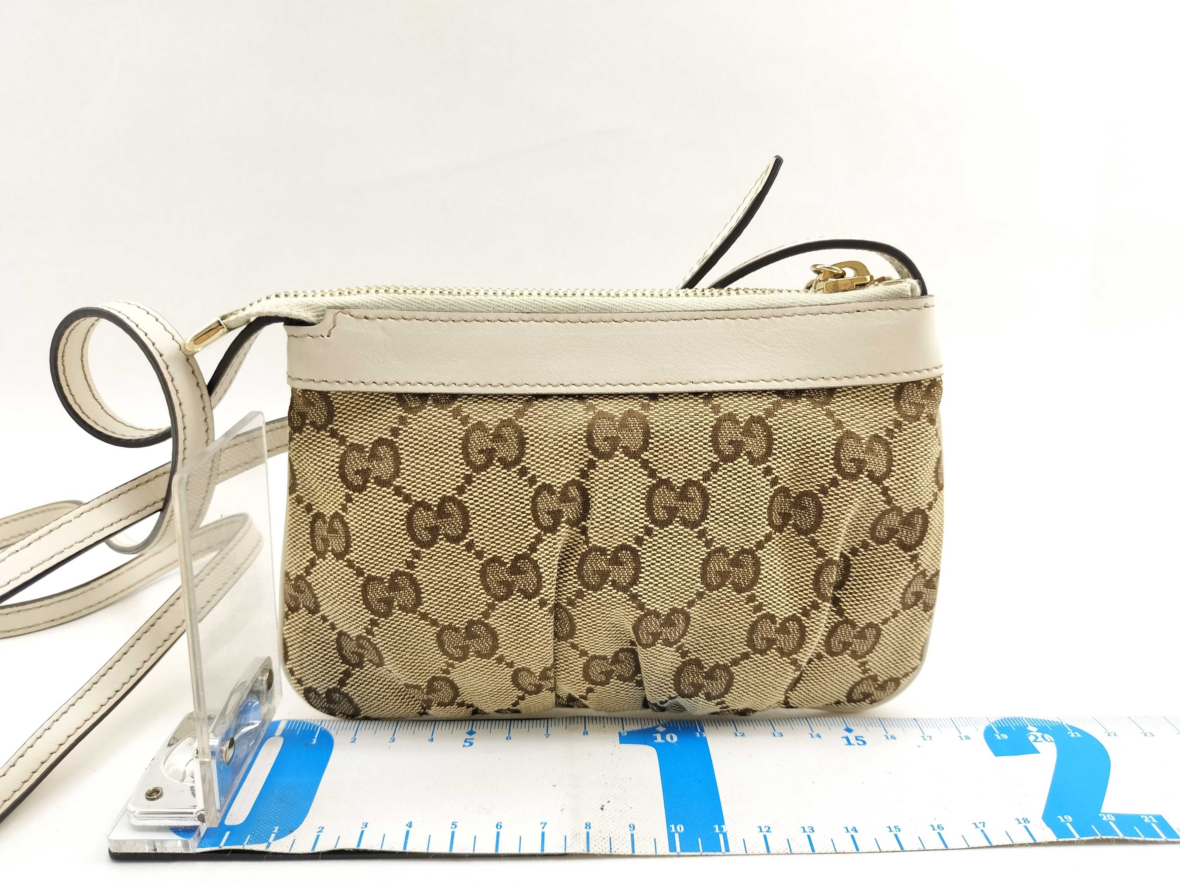 GG Canvas Bag Shoulder Bag — view 2