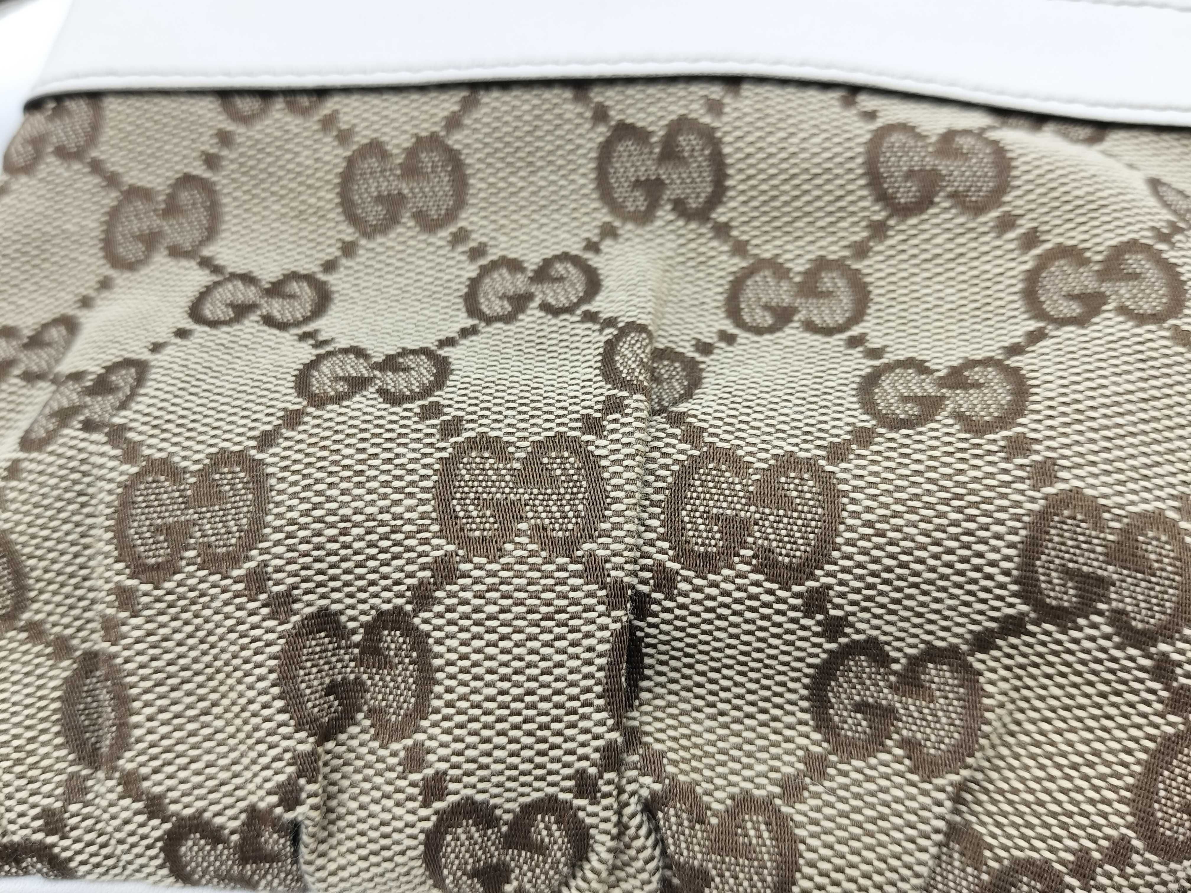 GG Canvas Bag Shoulder Bag — view 14