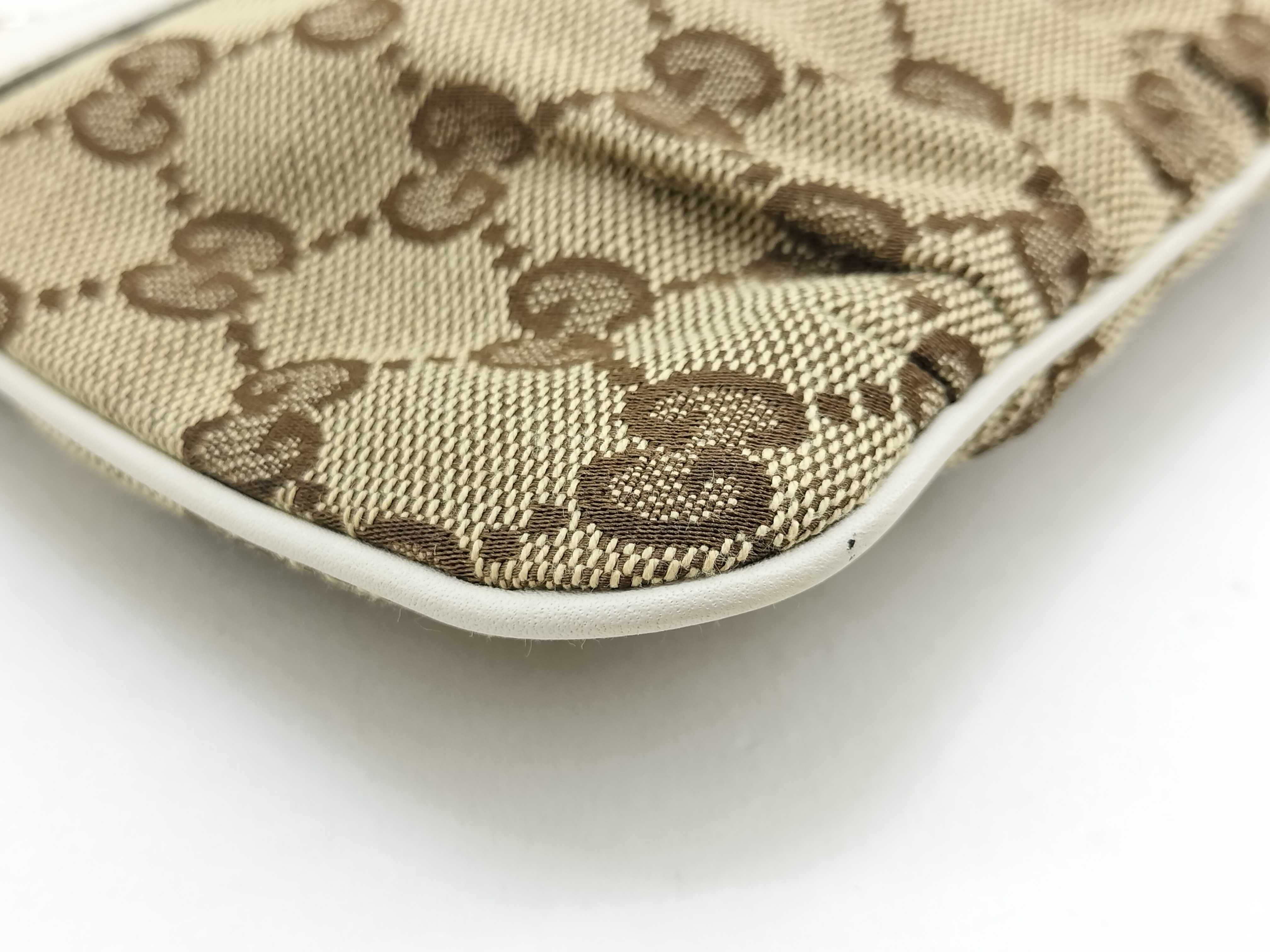 GG Canvas Bag Shoulder Bag — view 4