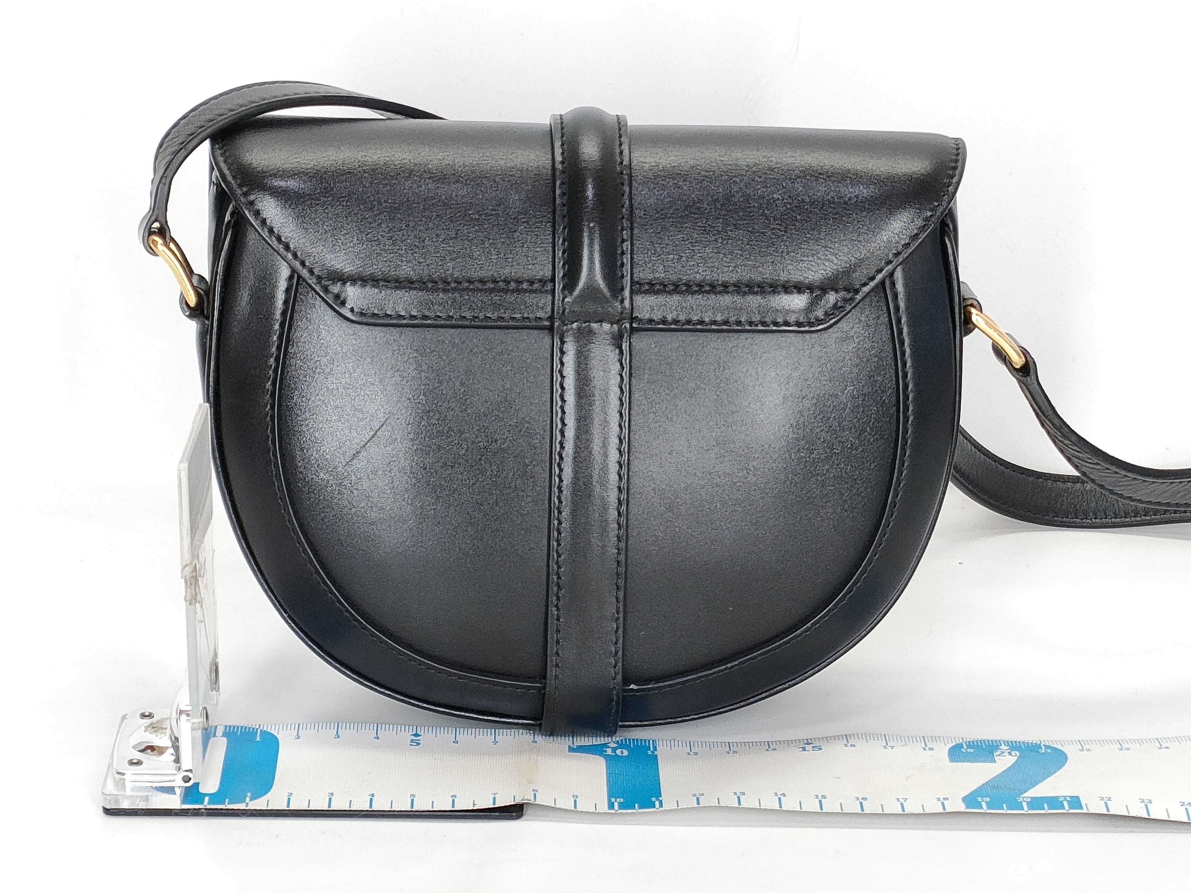 Small Besace 16 Seize Black Shoulder Bag — view 2